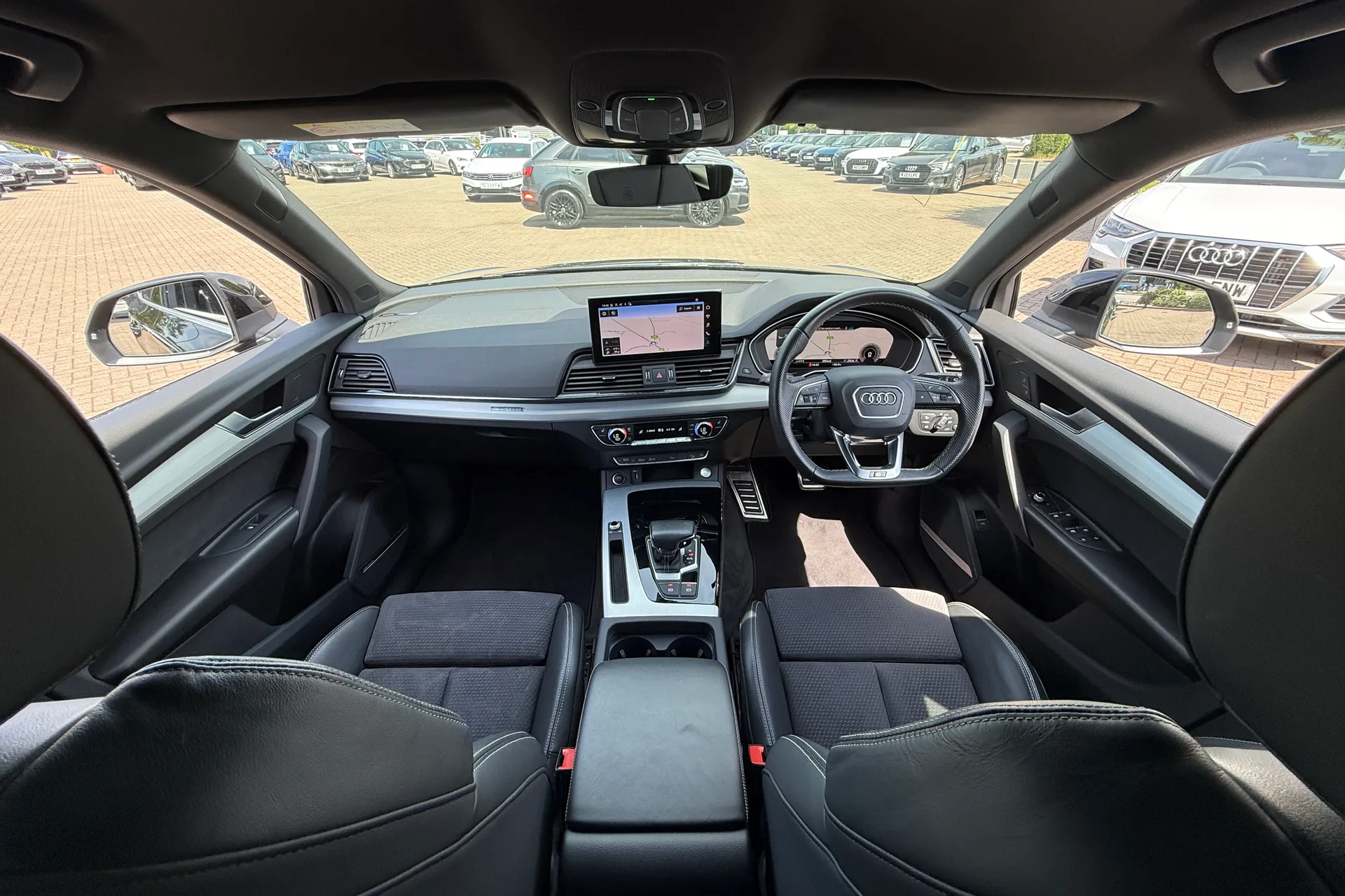 Audi Q5 thumbnail image number 3