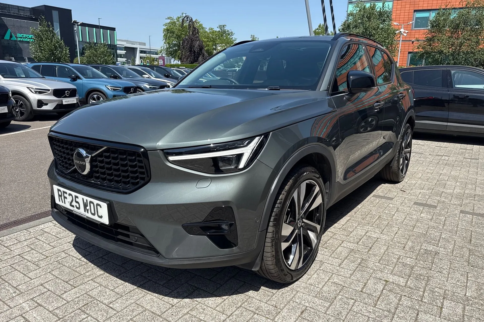 Volvo XC40 thumbnail image number 12