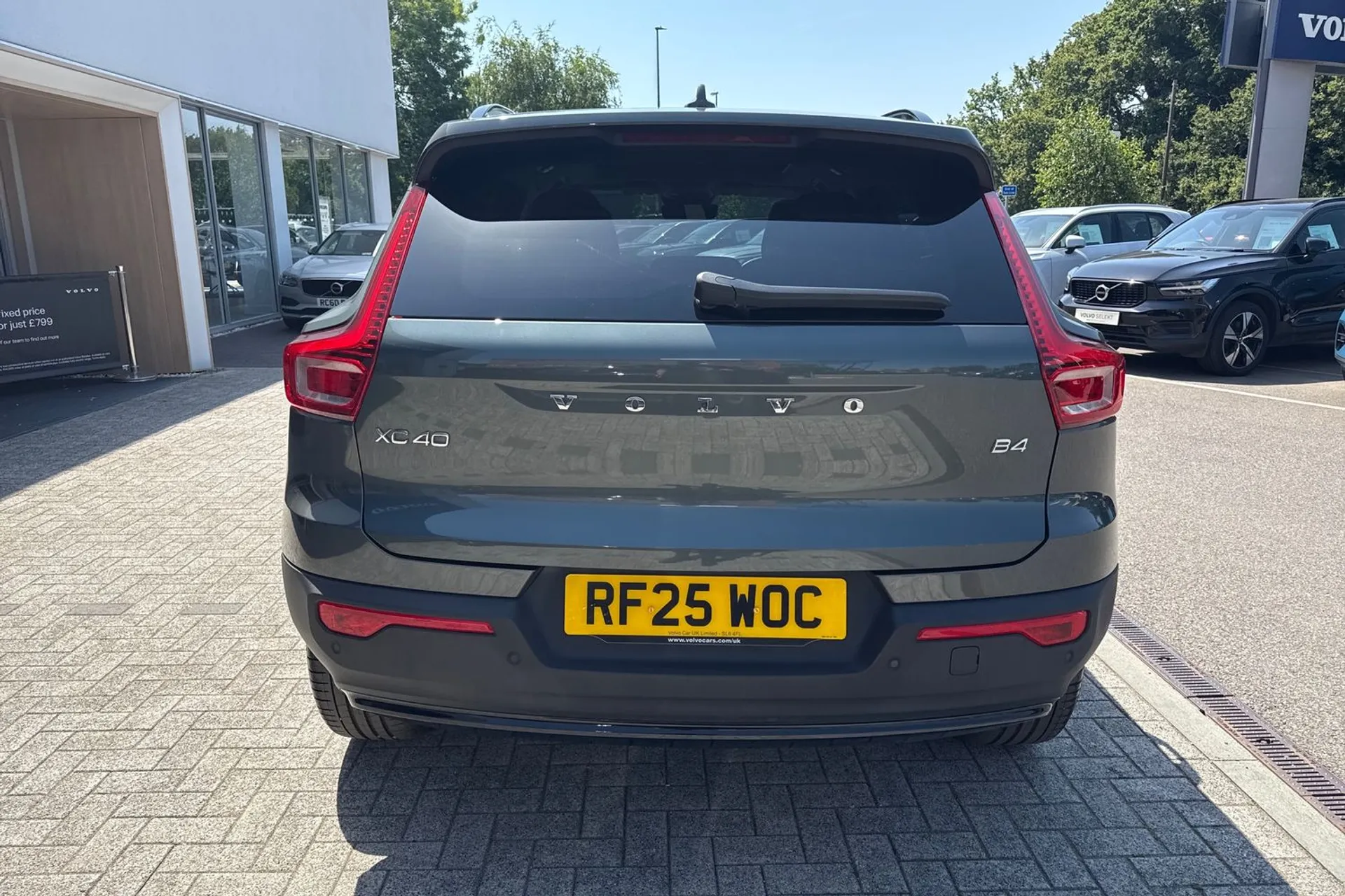 Volvo XC40 thumbnail image number 9