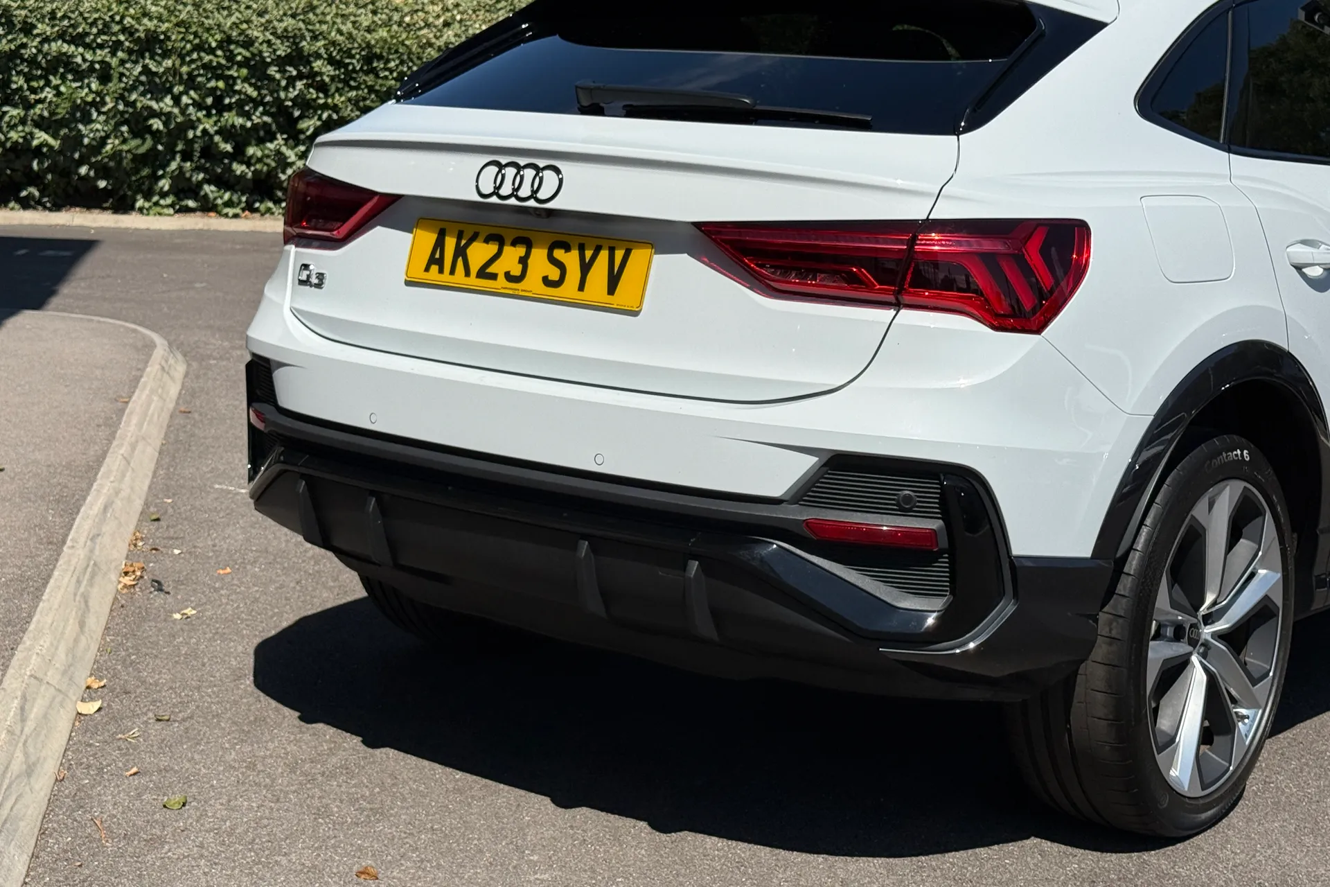 Audi Q3 thumbnail image number 25