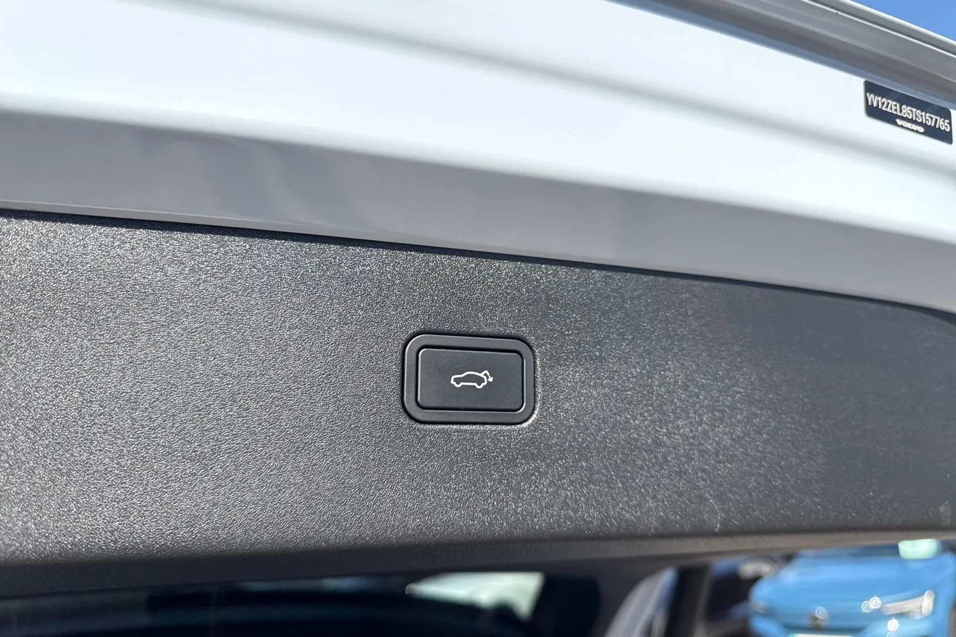 Volvo EX30 thumbnail image number 21
