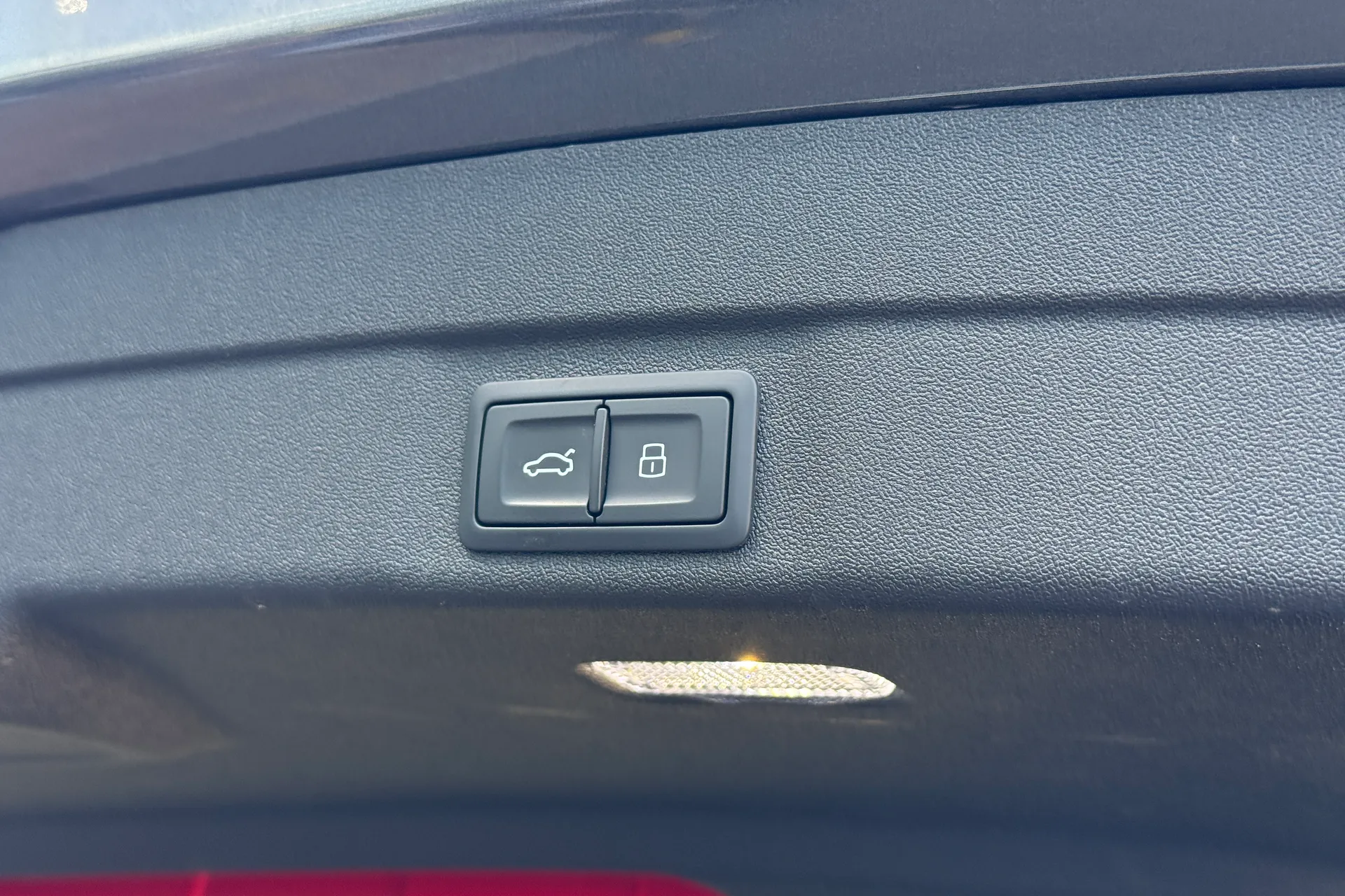 Audi A5 thumbnail image number 45