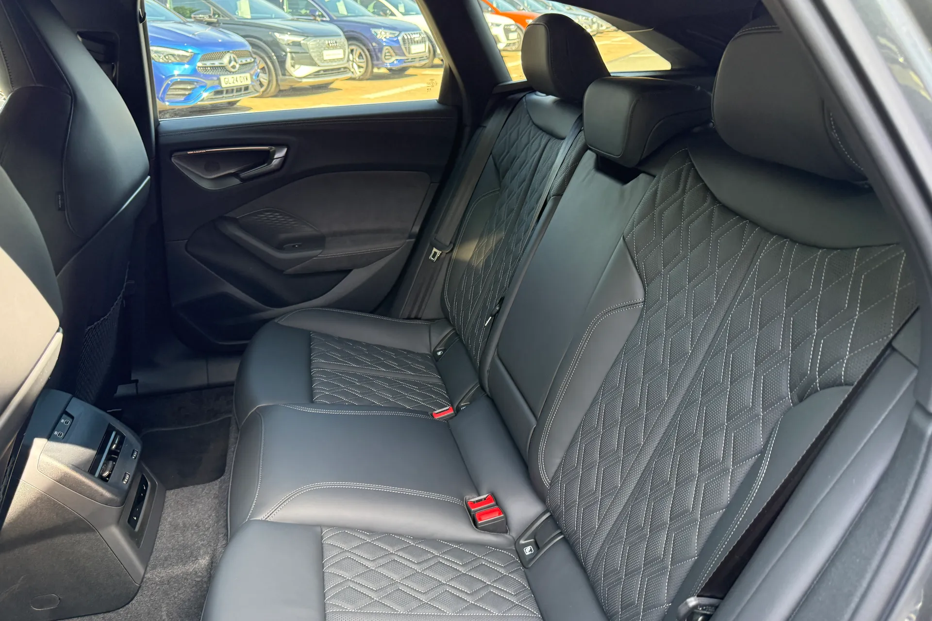 Audi A5 thumbnail image number 54