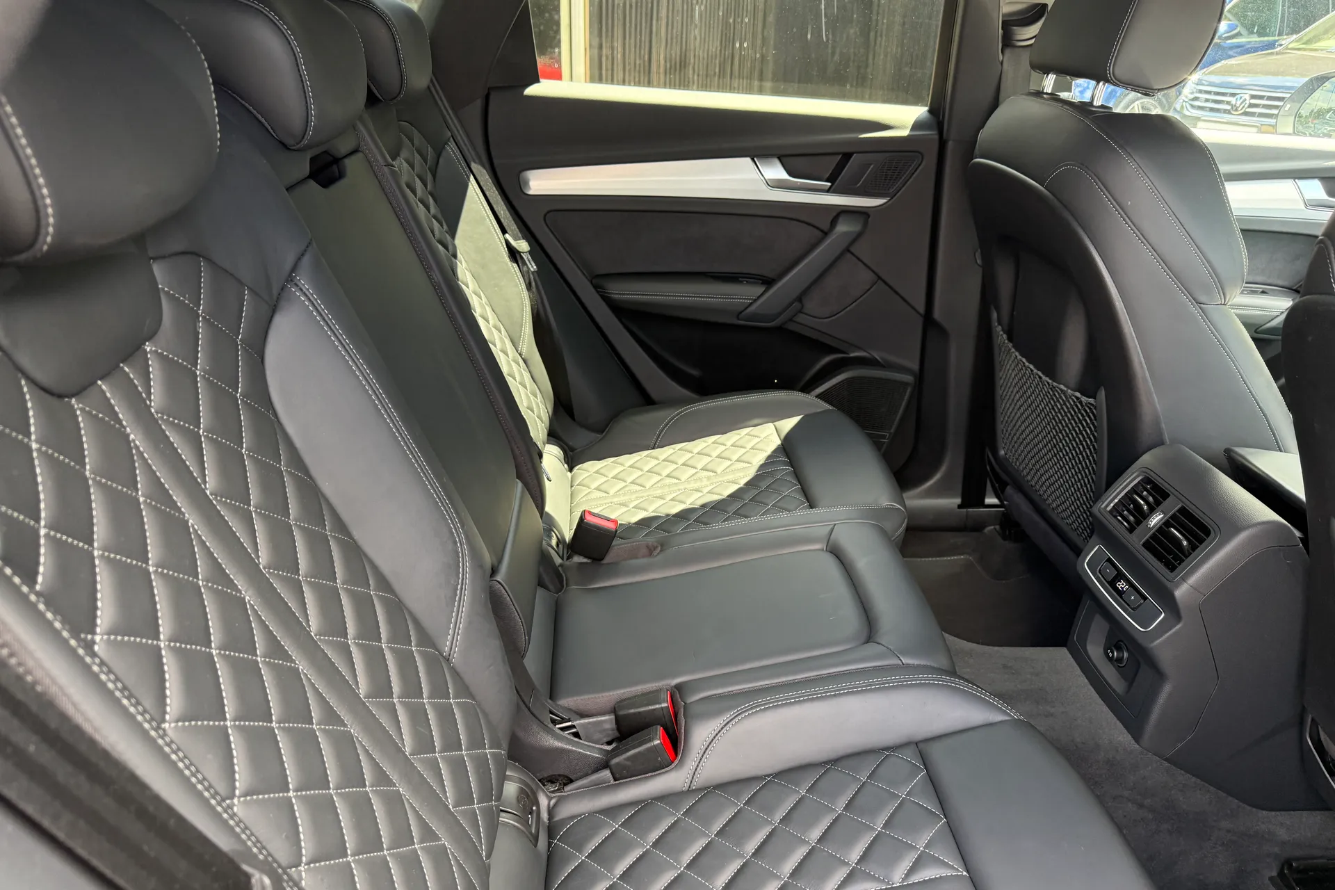 Audi Q5 thumbnail image number 37