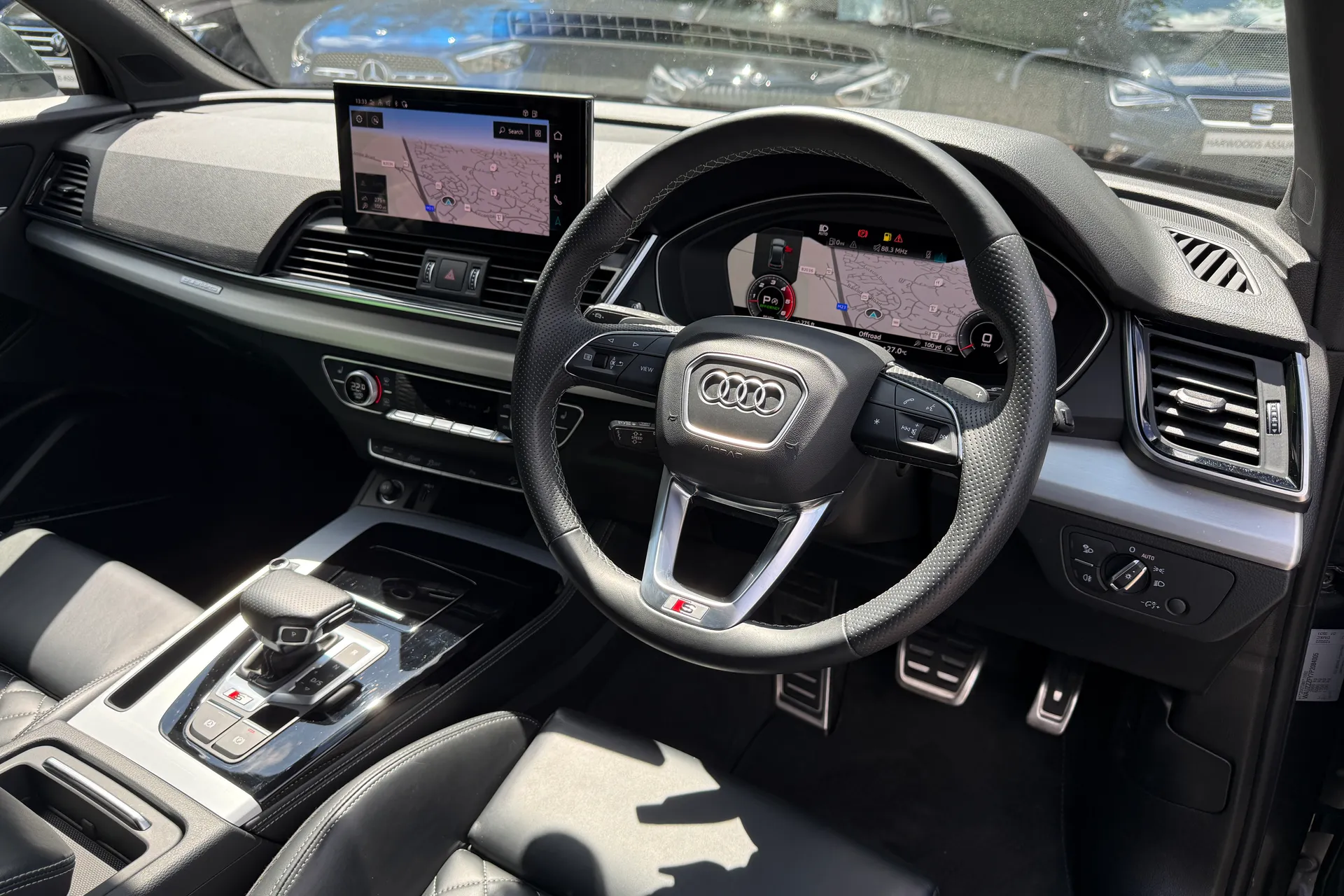 Audi Q5 thumbnail image number 30