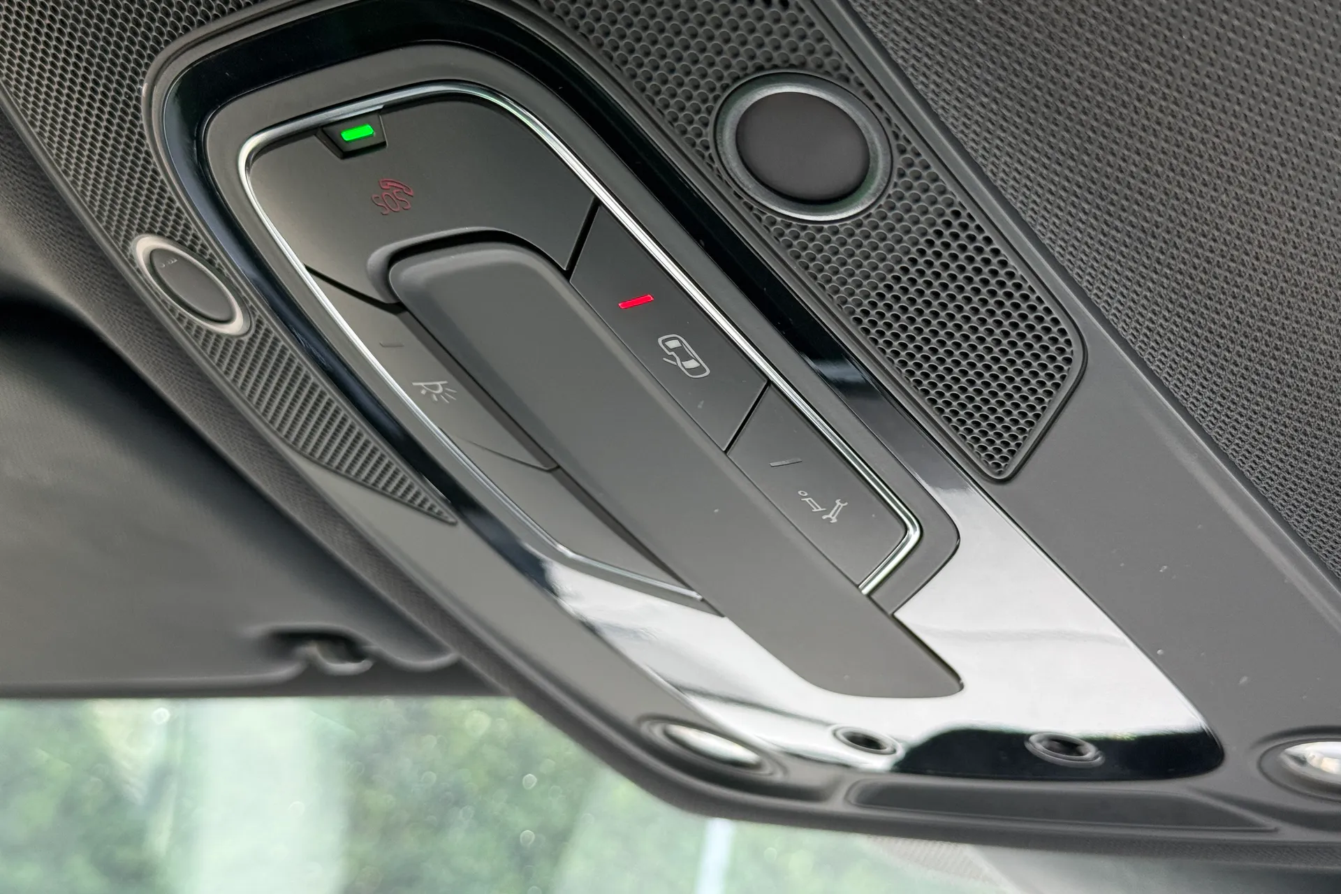 Audi Q5 thumbnail image number 26