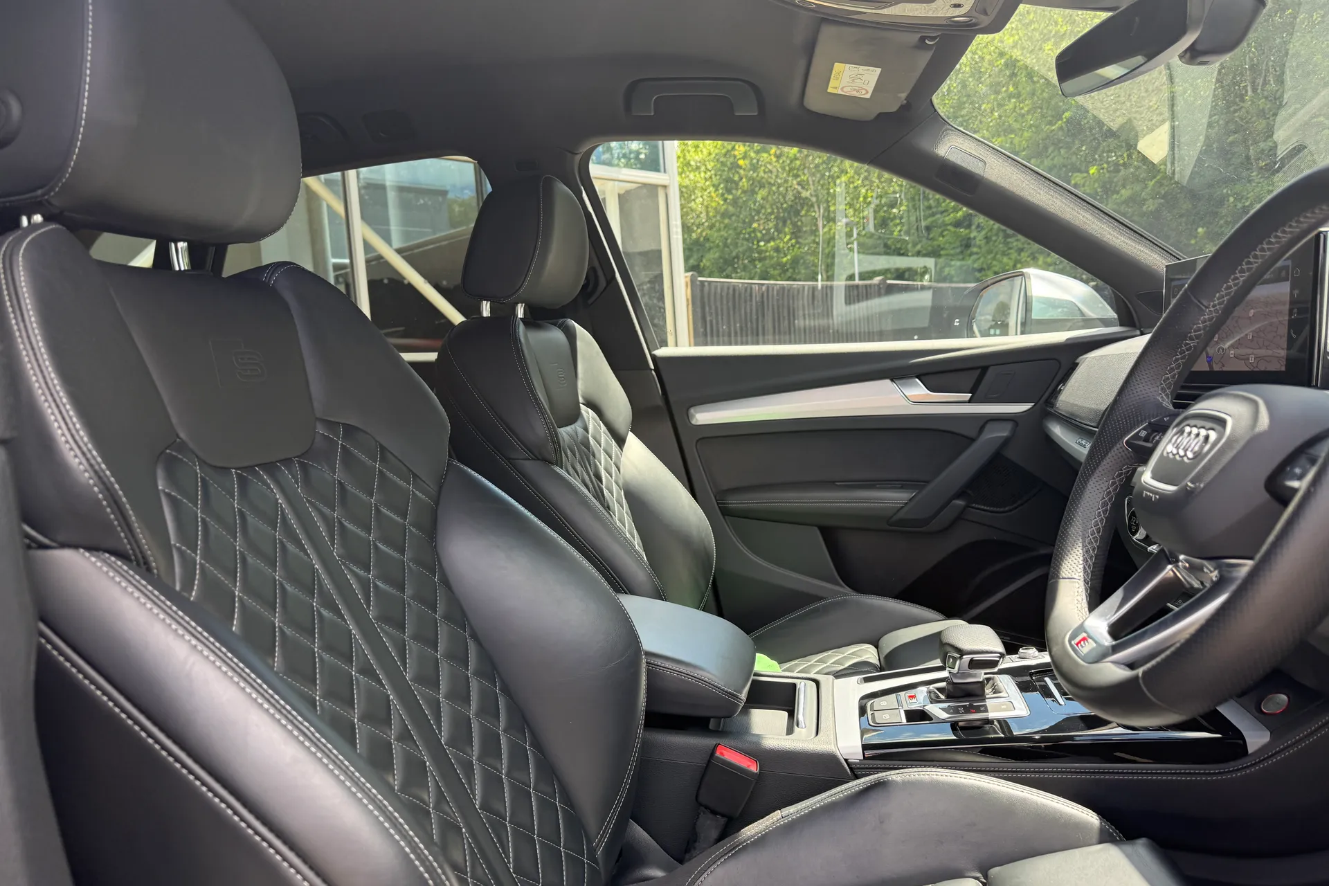 Audi Q5 thumbnail image number 31