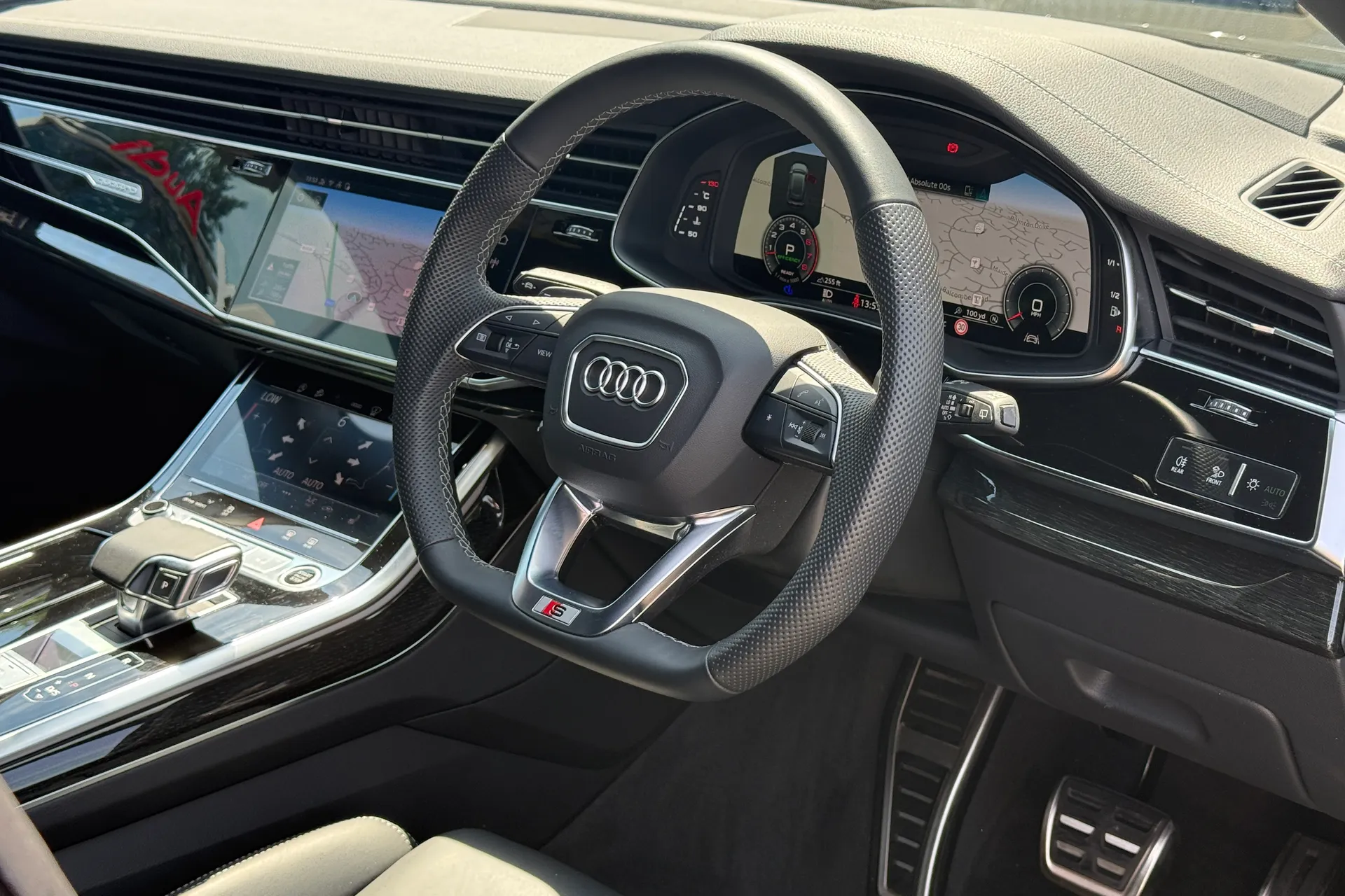 Audi Q8 thumbnail image number 7