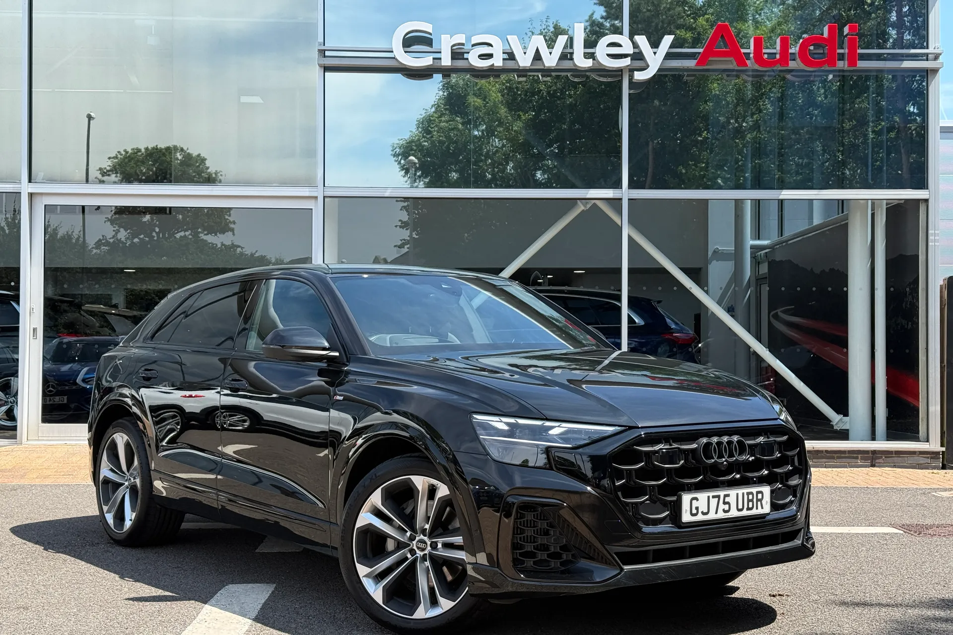 Audi Q8 focused image