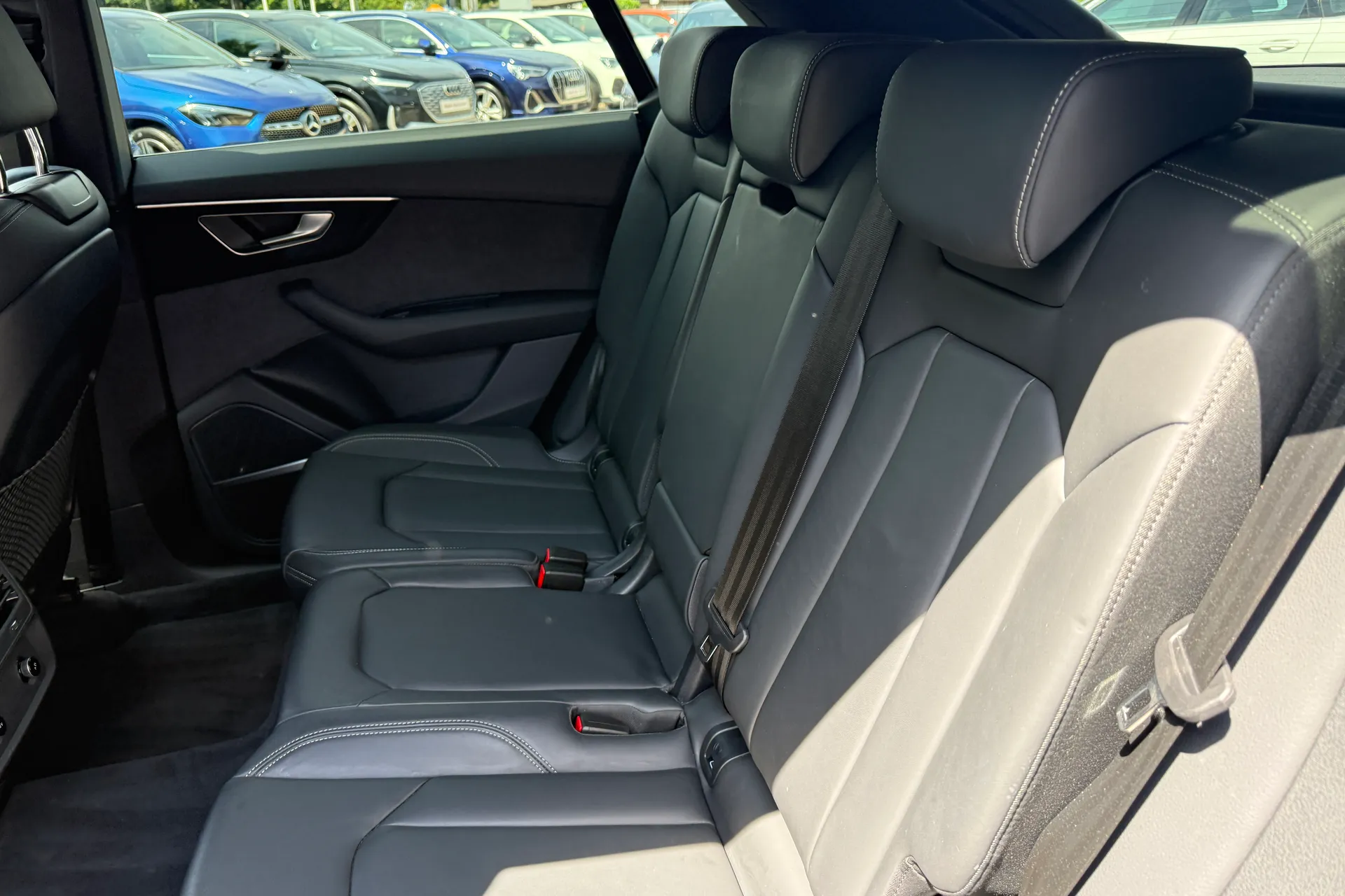 Audi Q8 thumbnail image number 52