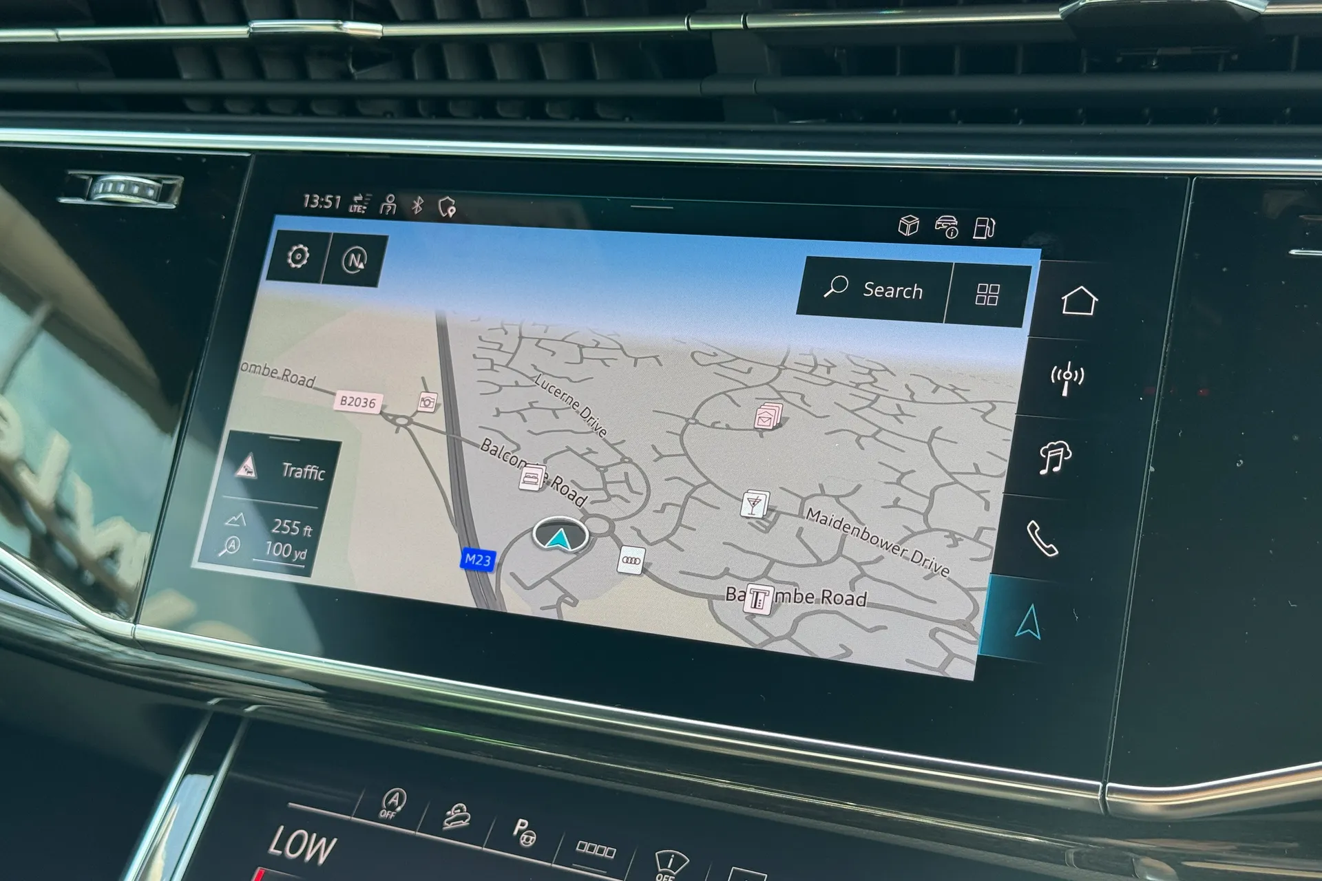 Audi Q8 thumbnail image number 5