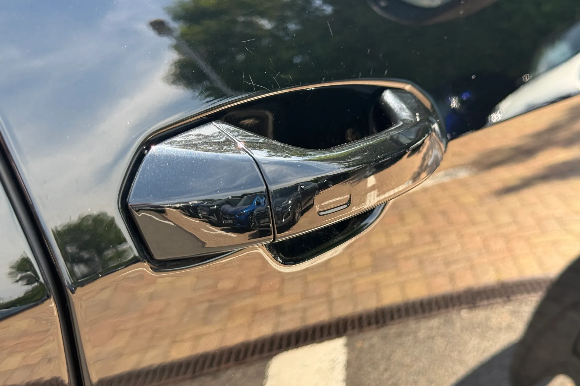 Audi Q8 thumbnail image number 15