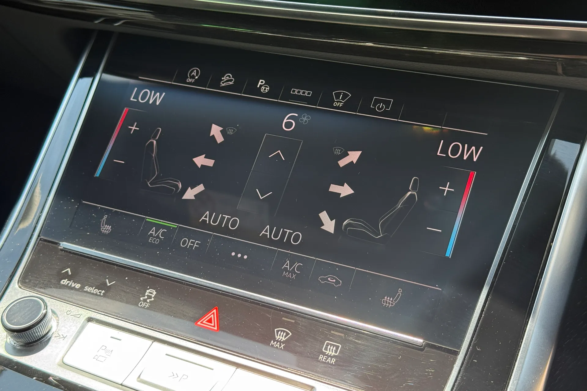Audi Q8 thumbnail image number 16