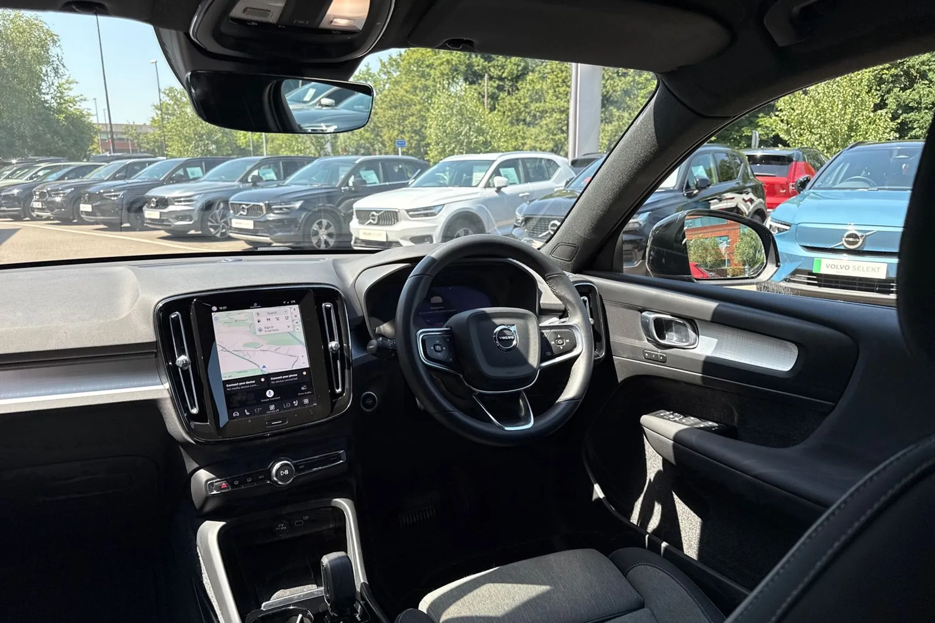 Volvo XC40 thumbnail image number 33