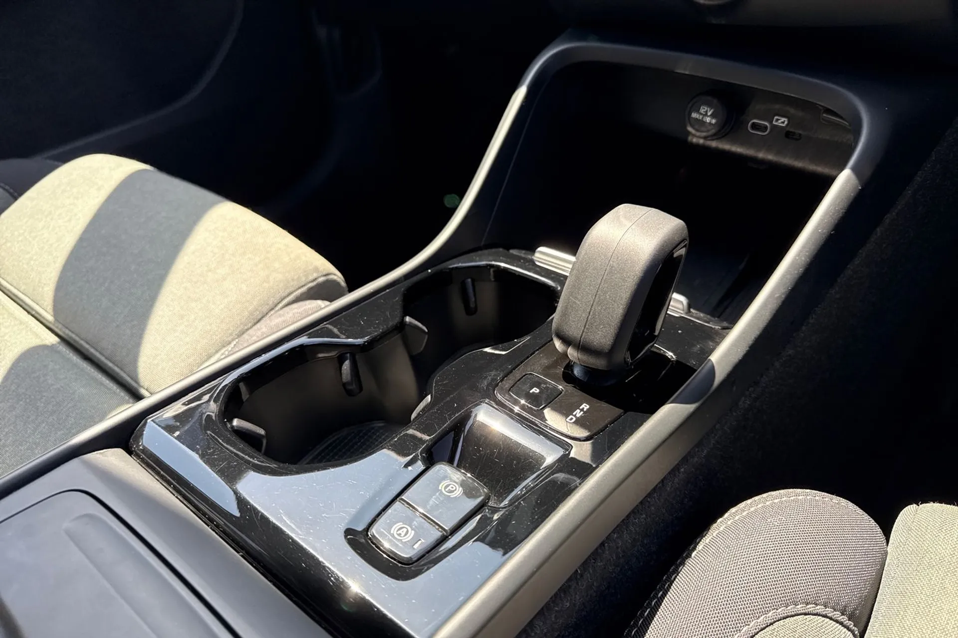 Volvo XC40 thumbnail image number 42