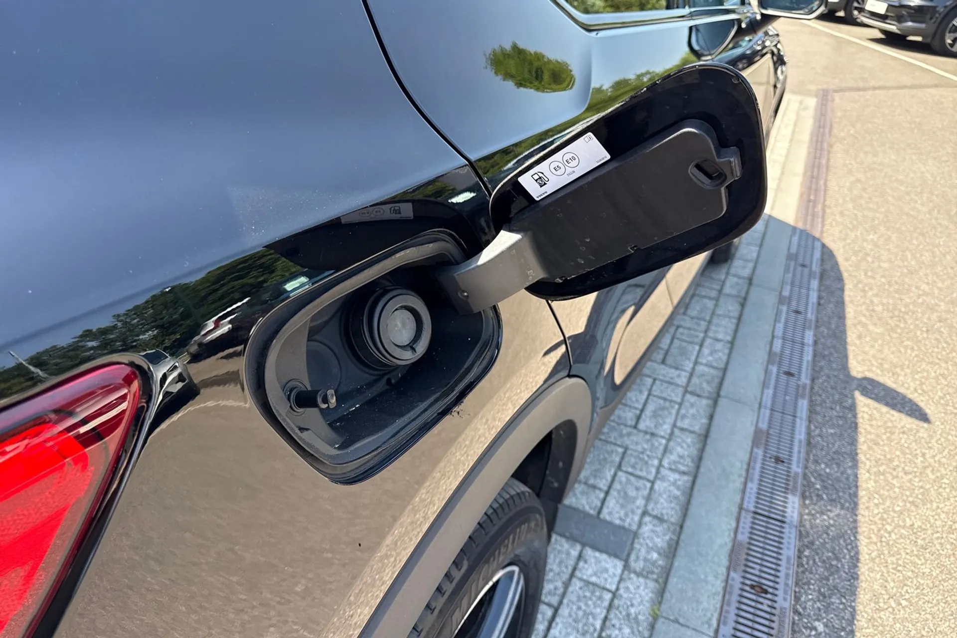 Volvo XC40 thumbnail image number 19