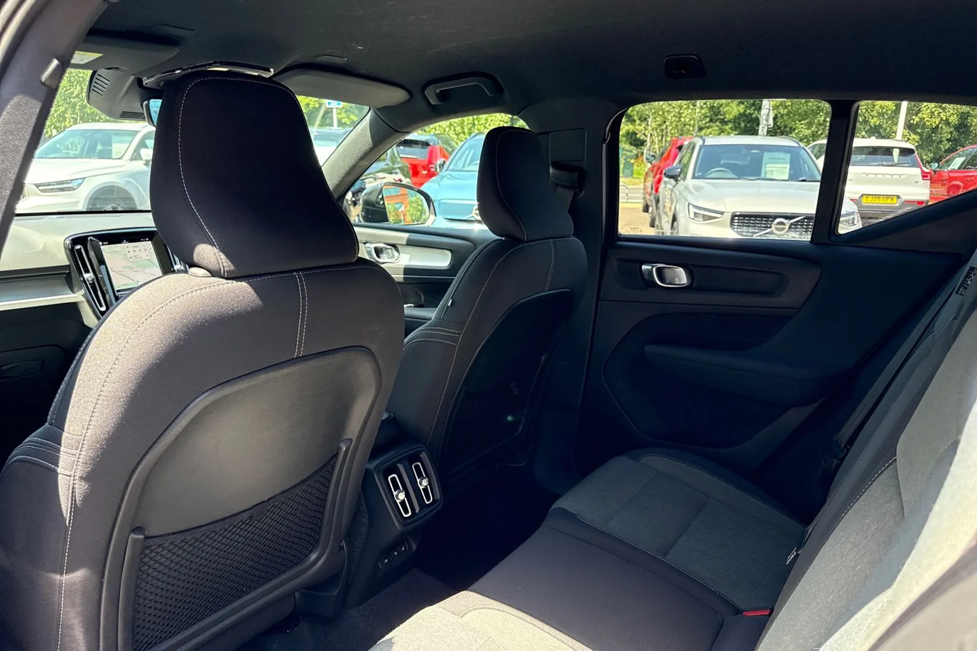 Volvo XC40 thumbnail image number 31