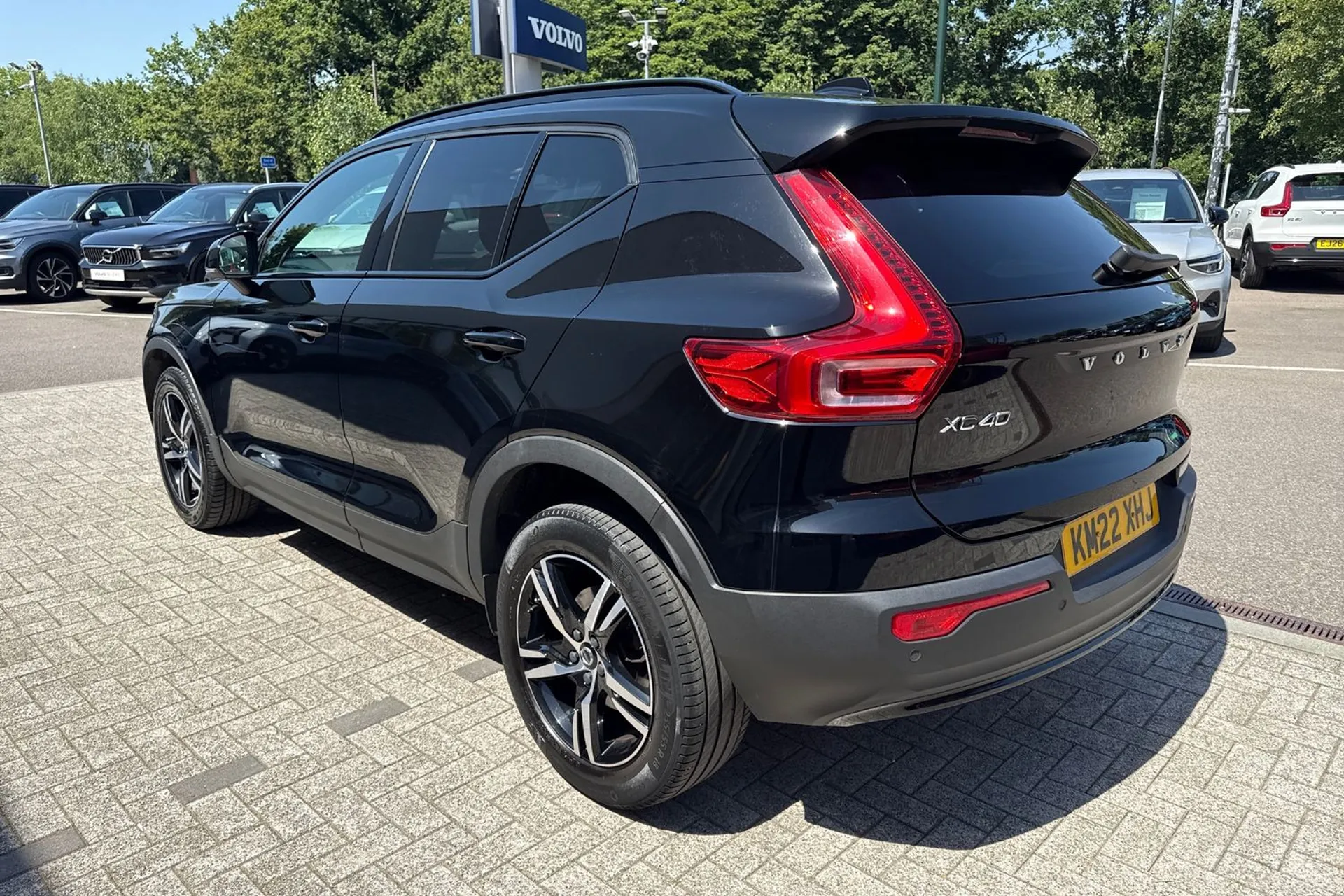 Volvo XC40 thumbnail image number 10