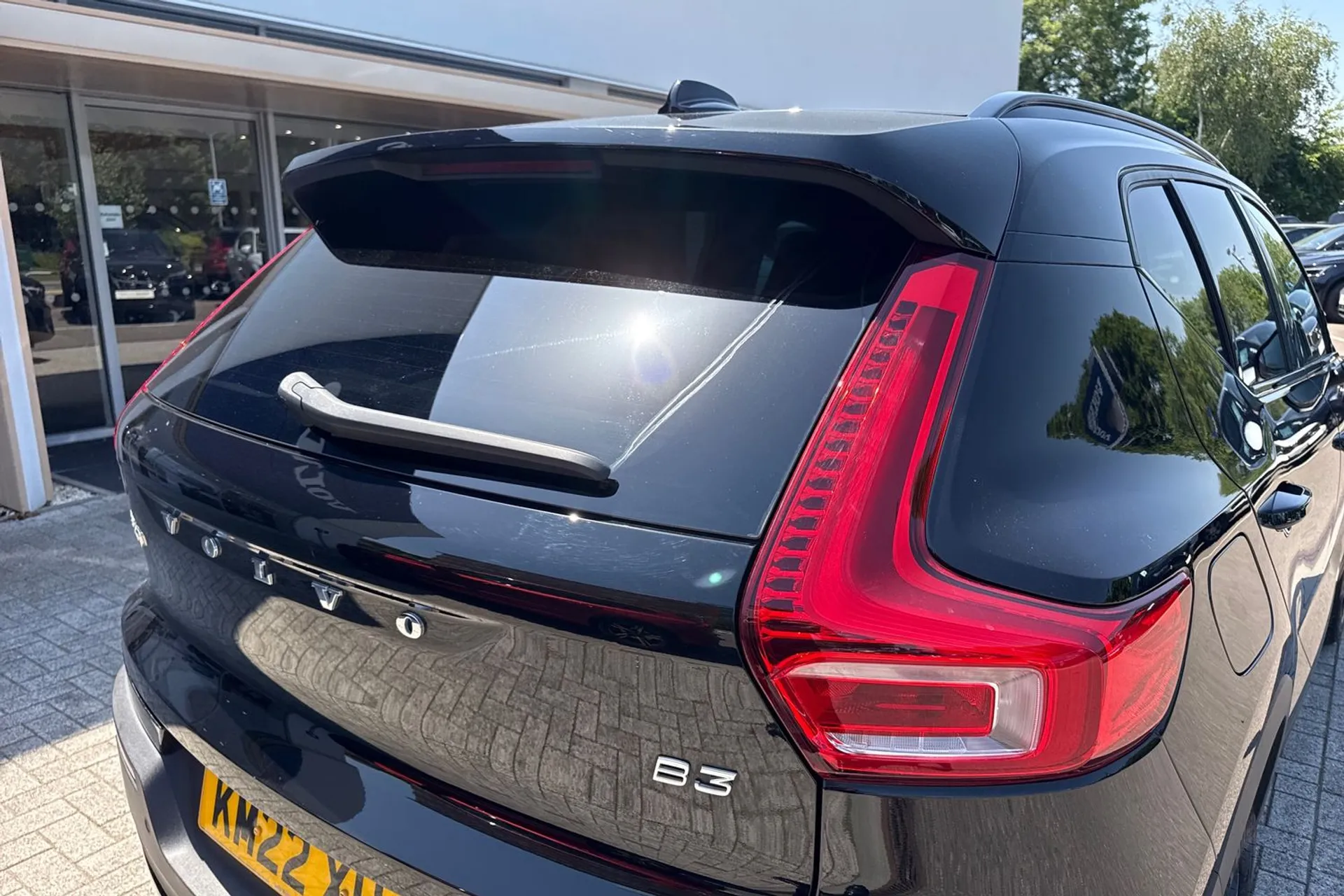 Volvo XC40 thumbnail image number 16