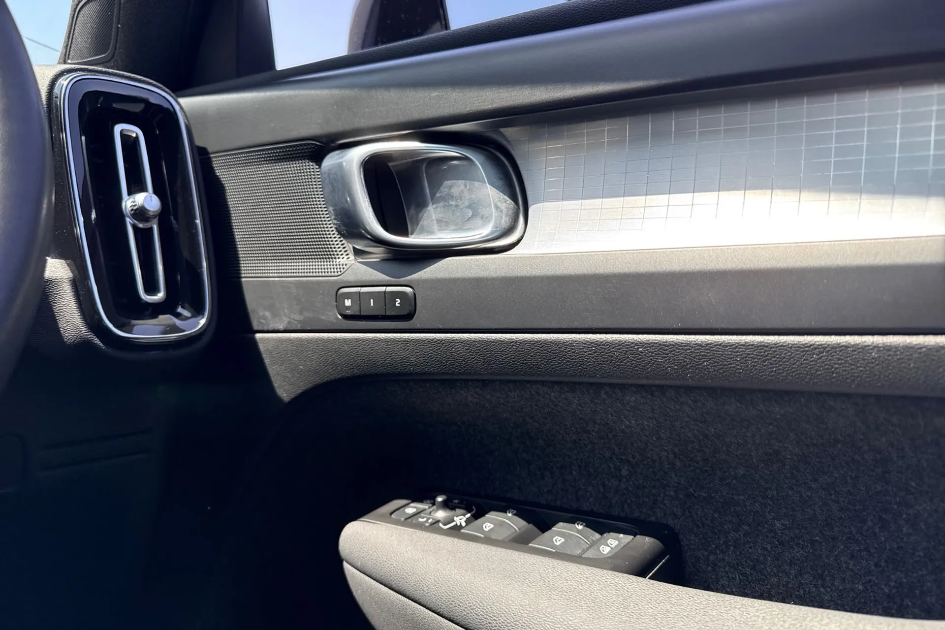 Volvo XC40 thumbnail image number 41