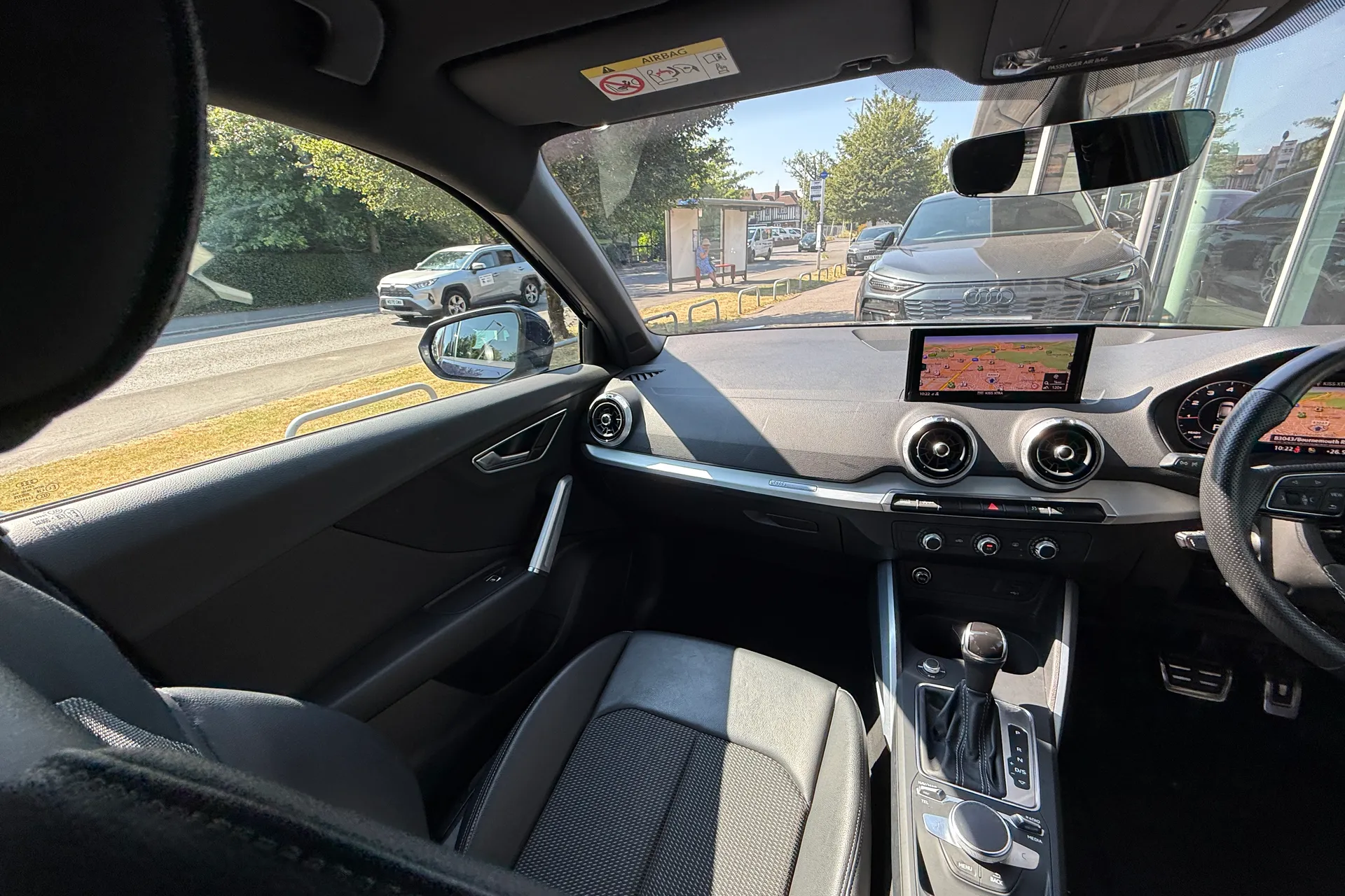 Audi Q2 thumbnail image number 42