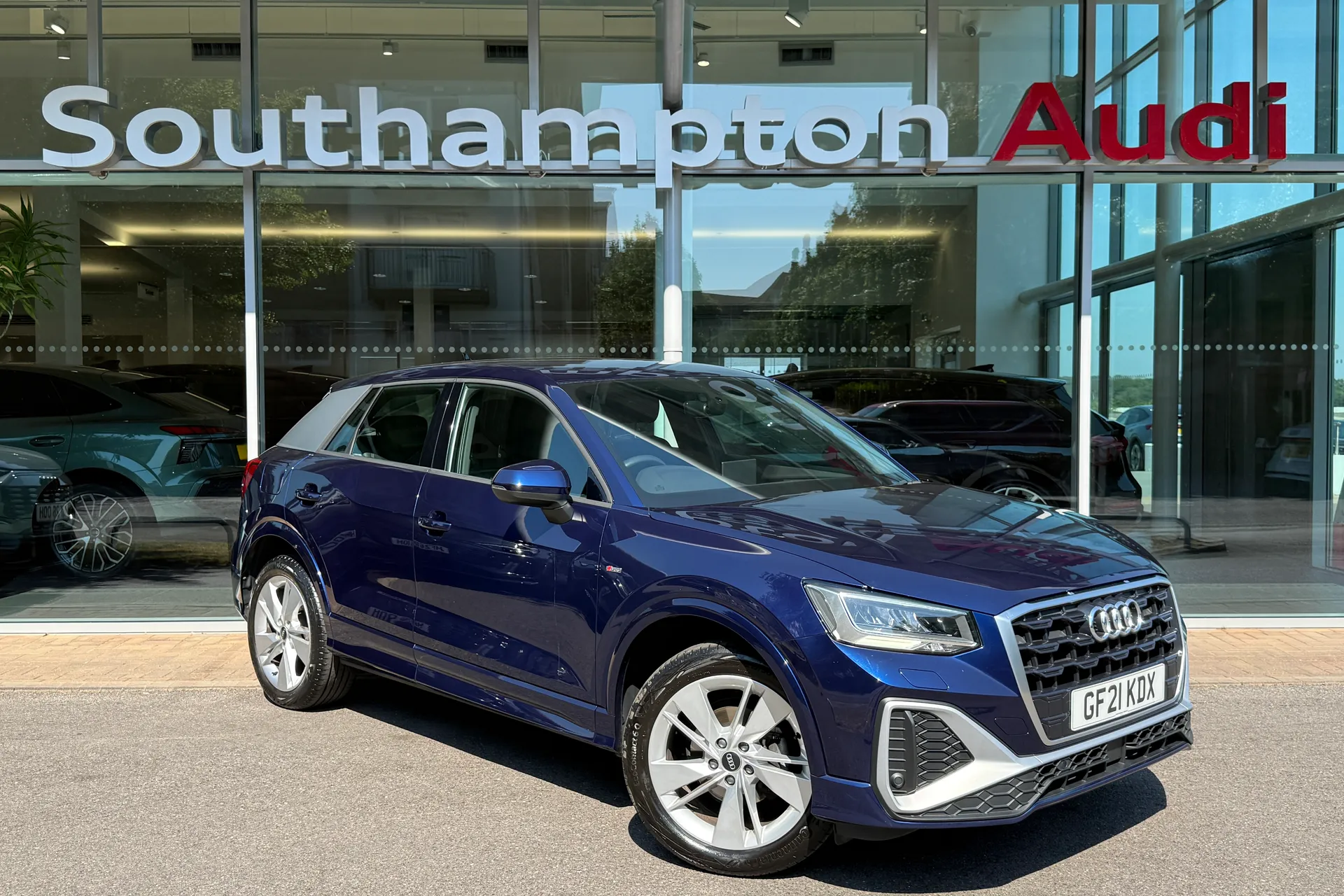 Audi Q2 thumbnail image number 61