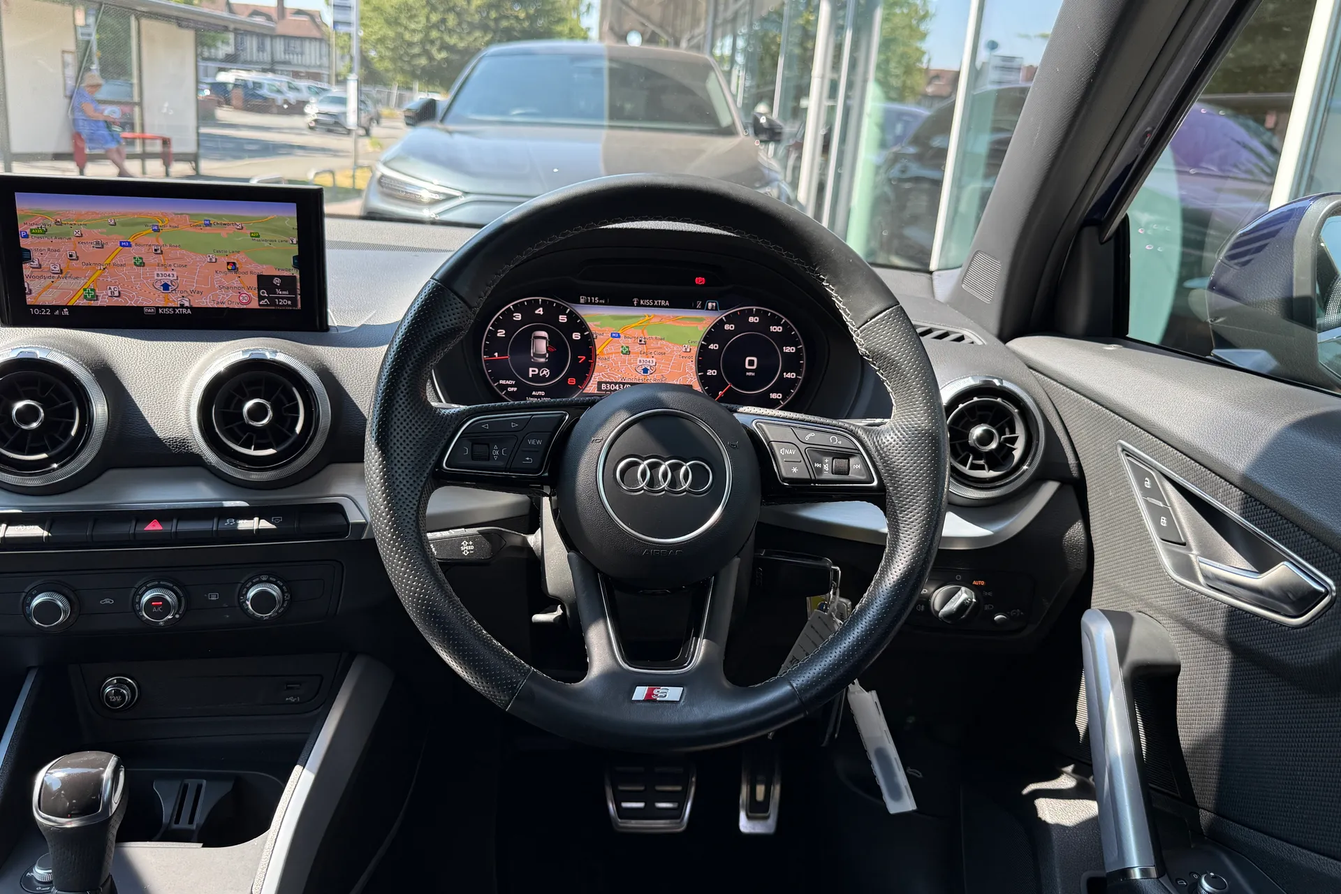 Audi Q2 thumbnail image number 40