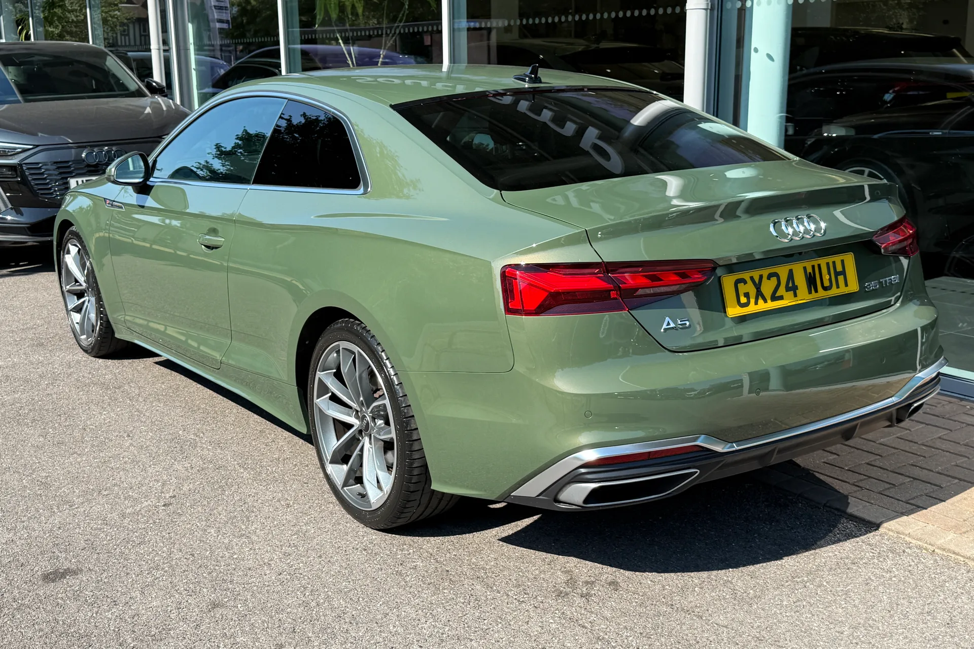 Audi A5 thumbnail image number 11