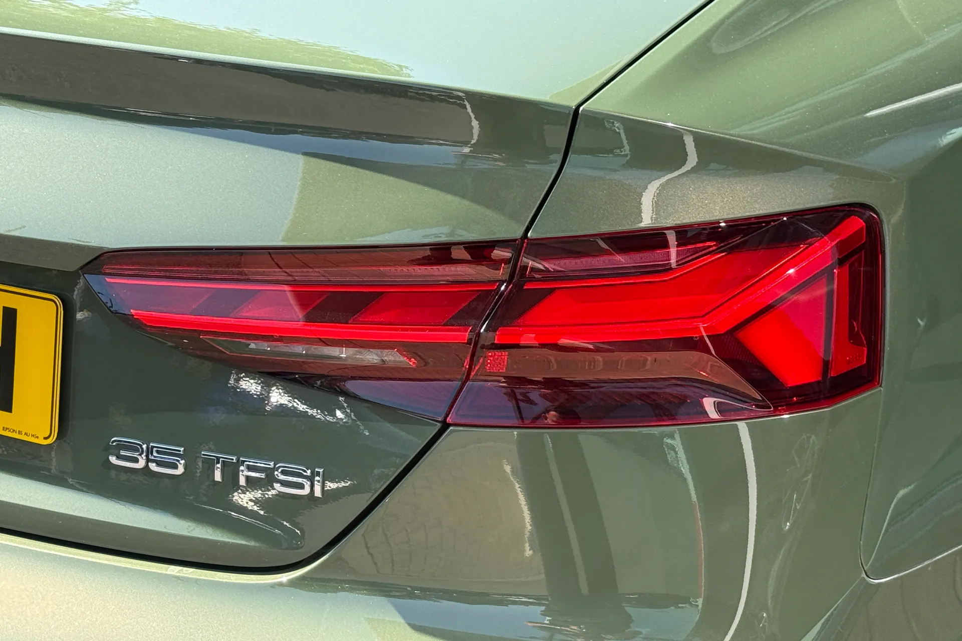 Audi A5 thumbnail image number 43