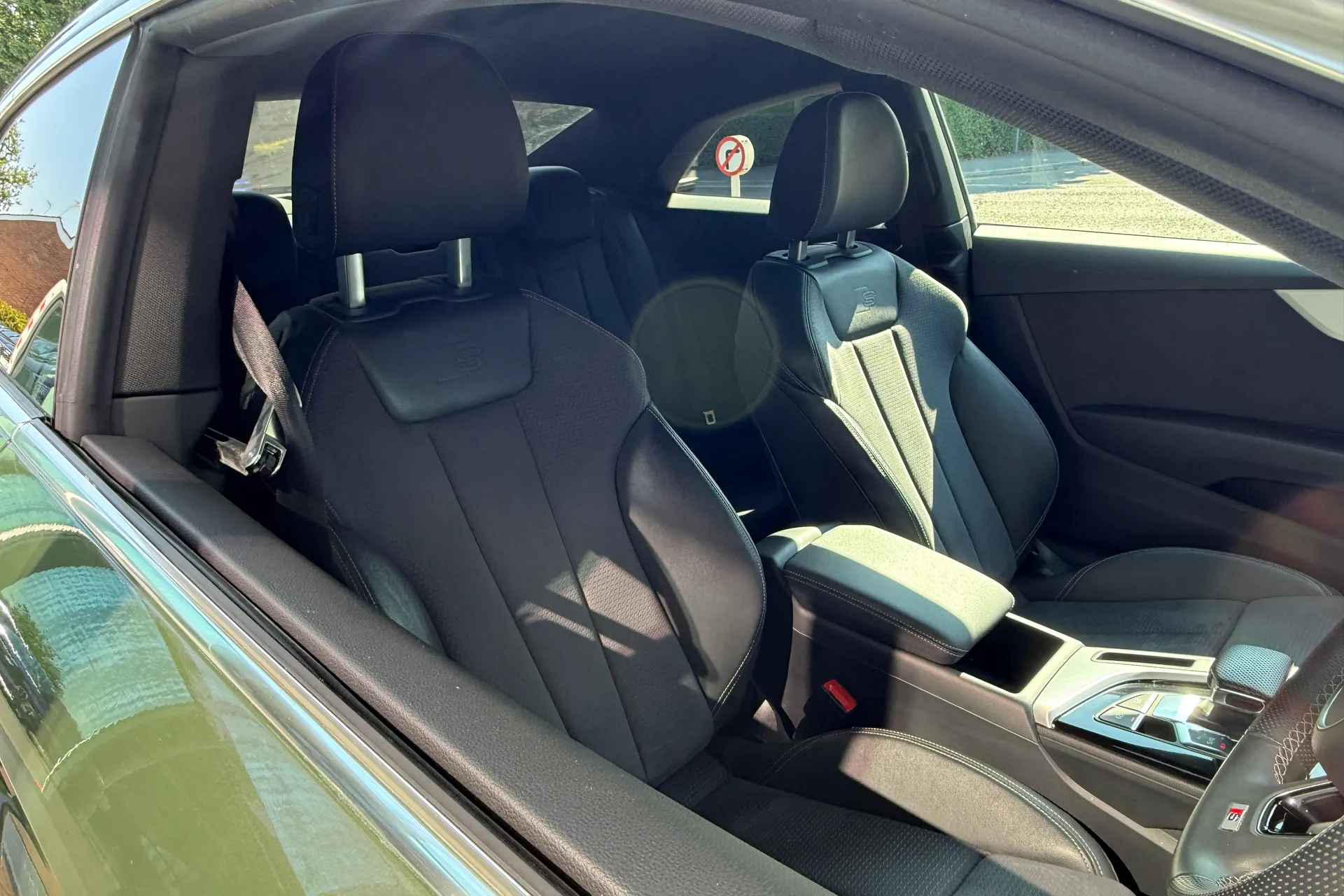 Audi A5 thumbnail image number 40