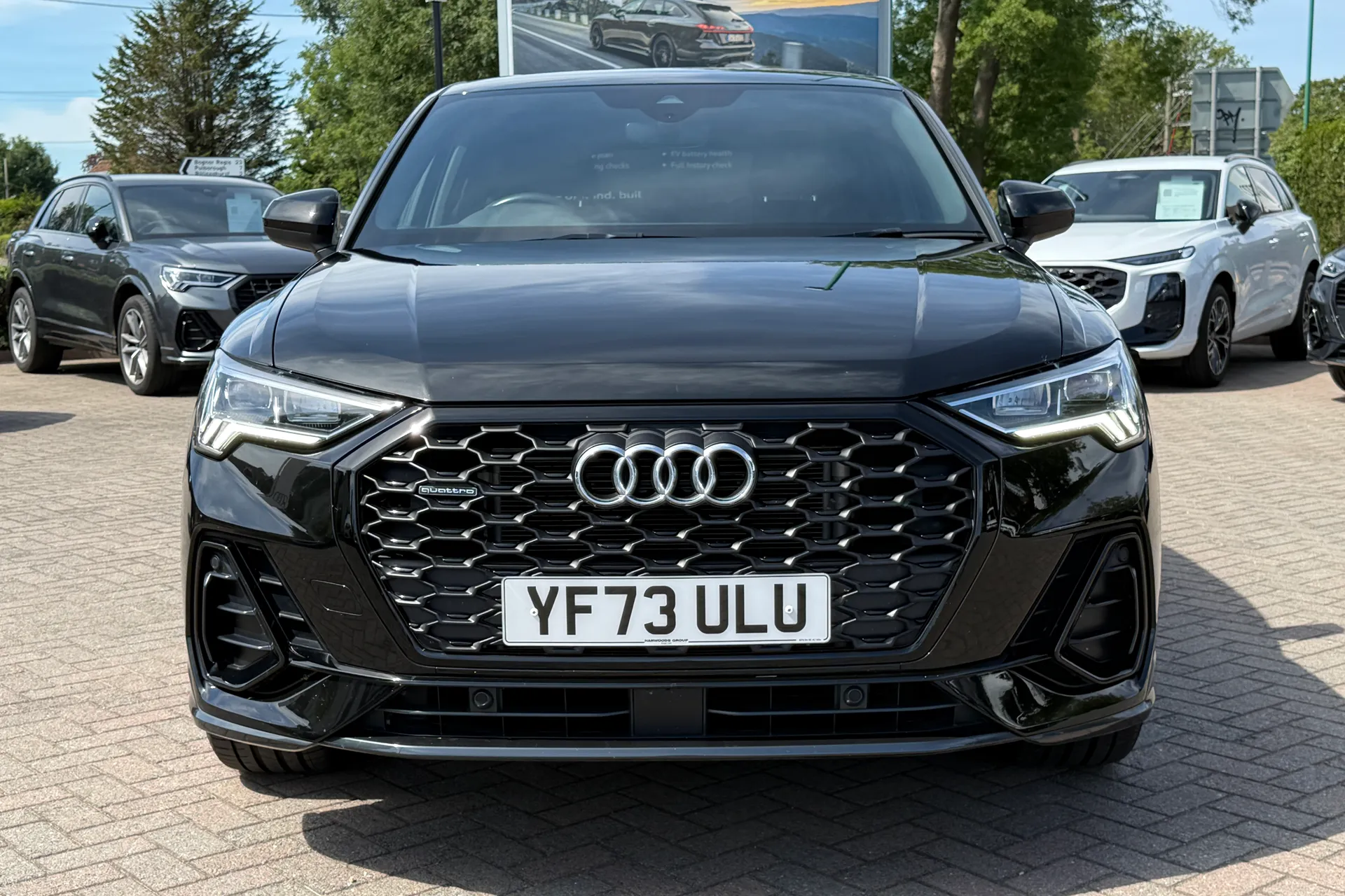 Audi Q3 thumbnail image number 27