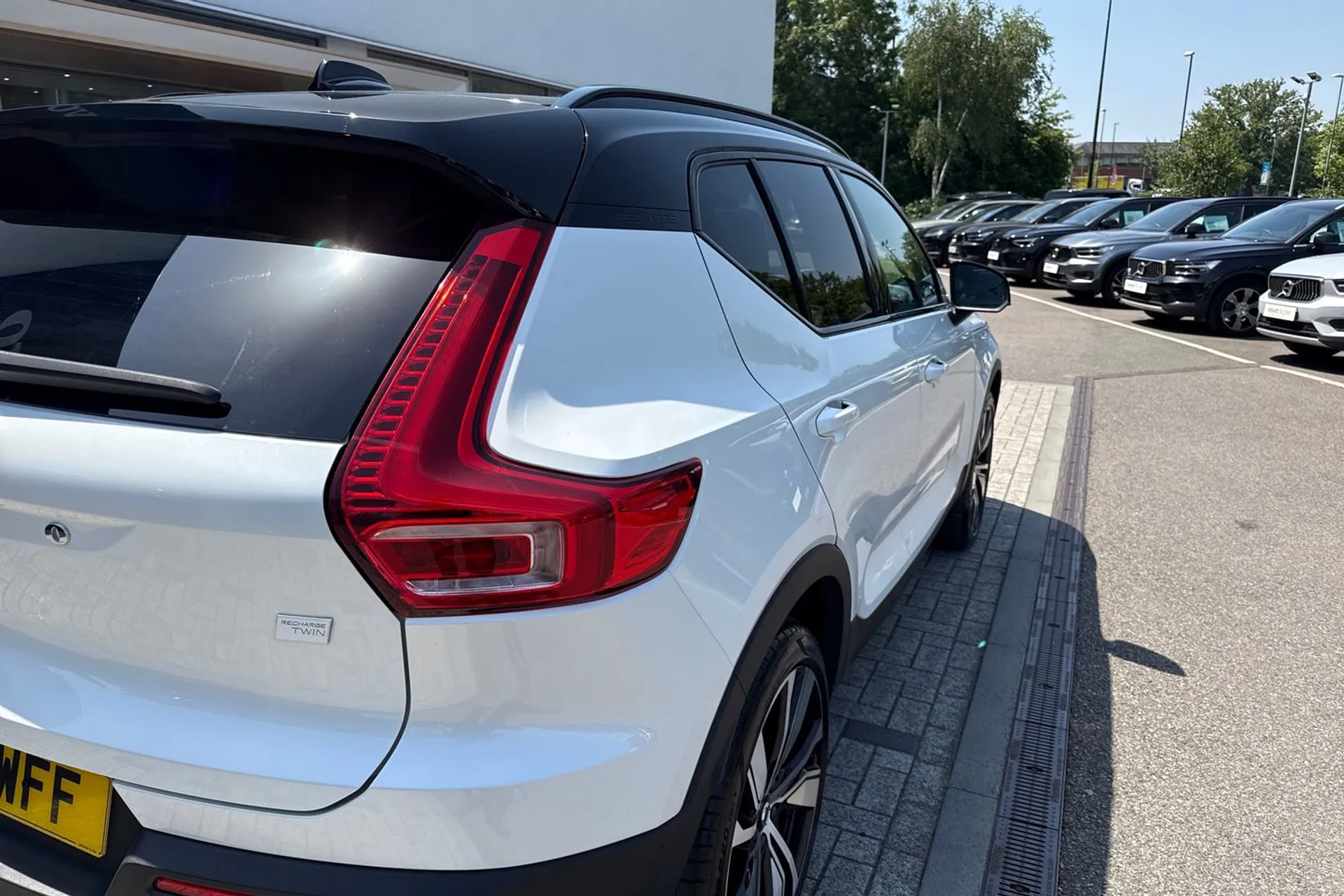 Volvo XC40 thumbnail image number 15