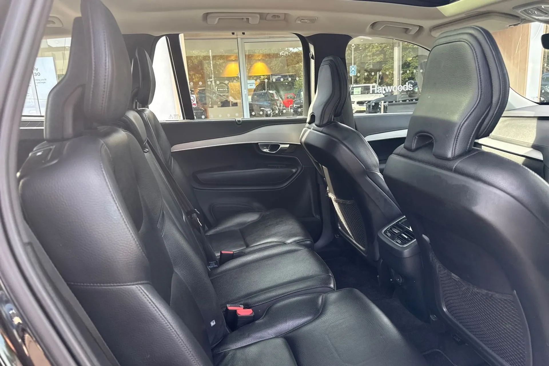 Volvo XC90 thumbnail image number 26