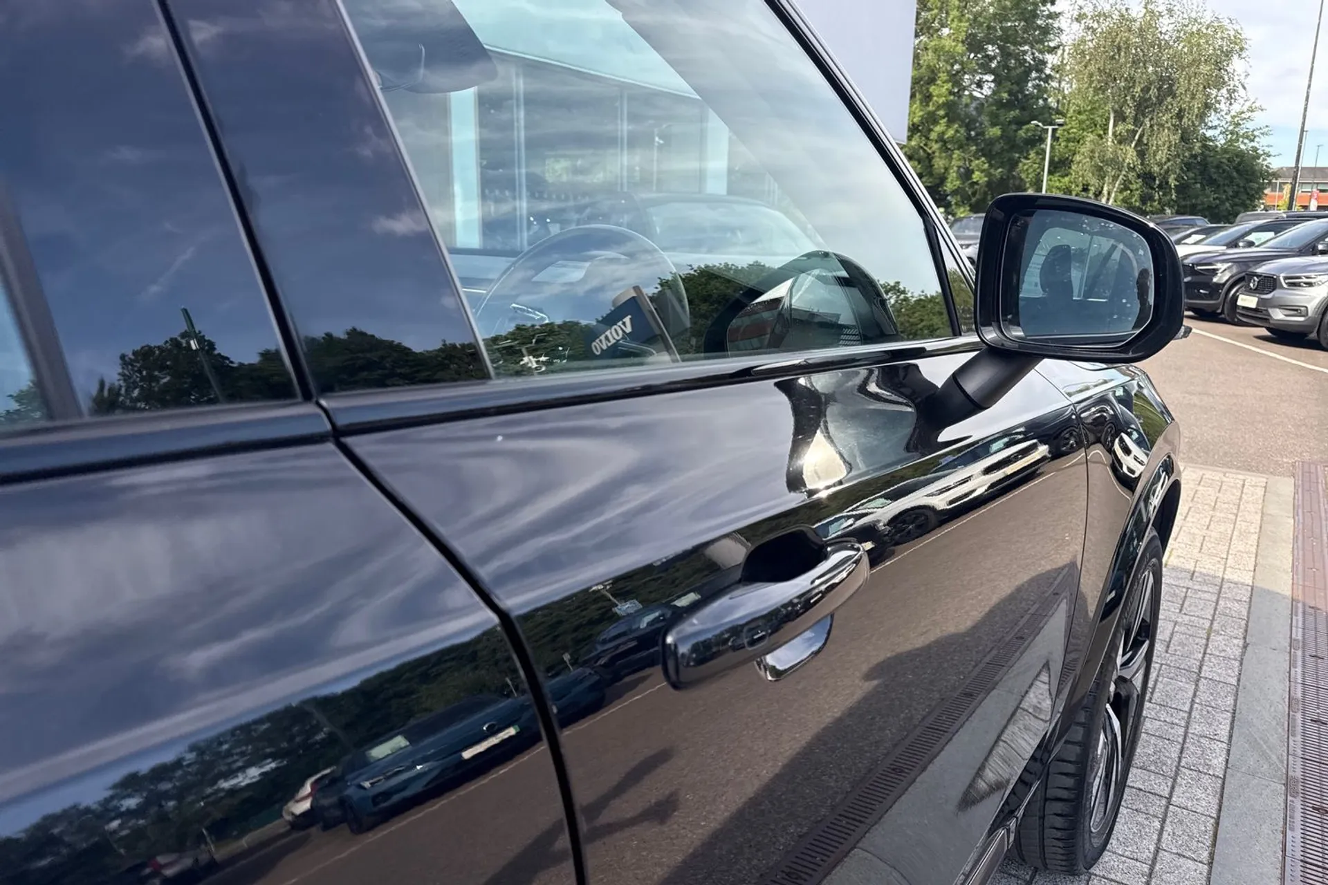 Volvo XC90 thumbnail image number 20