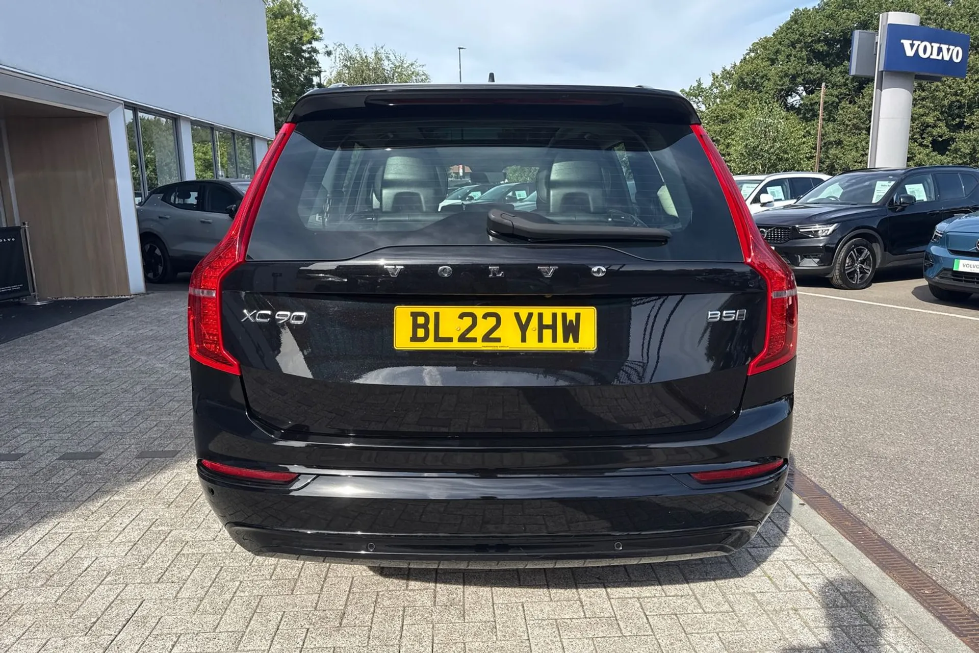Volvo XC90 thumbnail image number 12