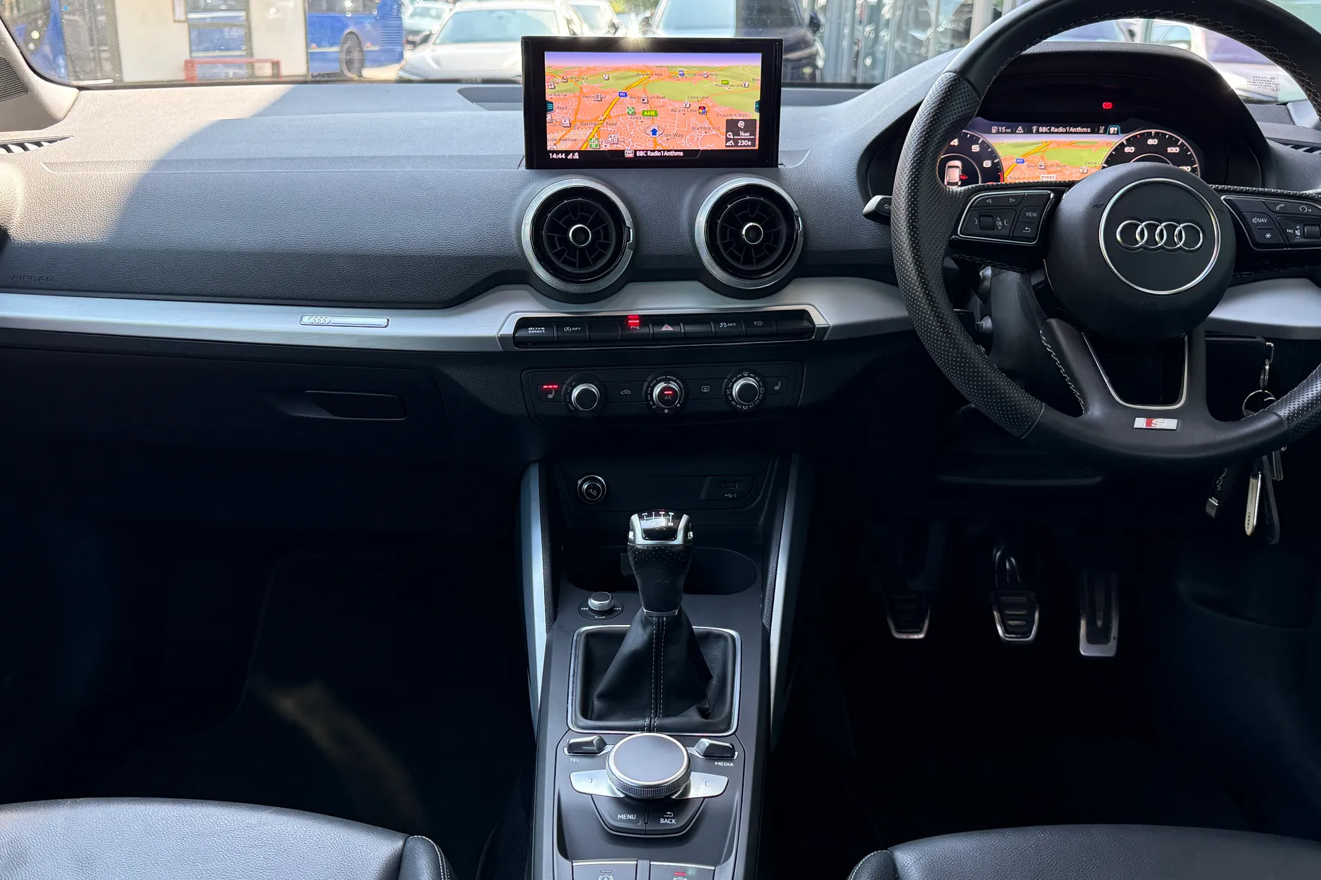 Audi Q2 thumbnail image number 49