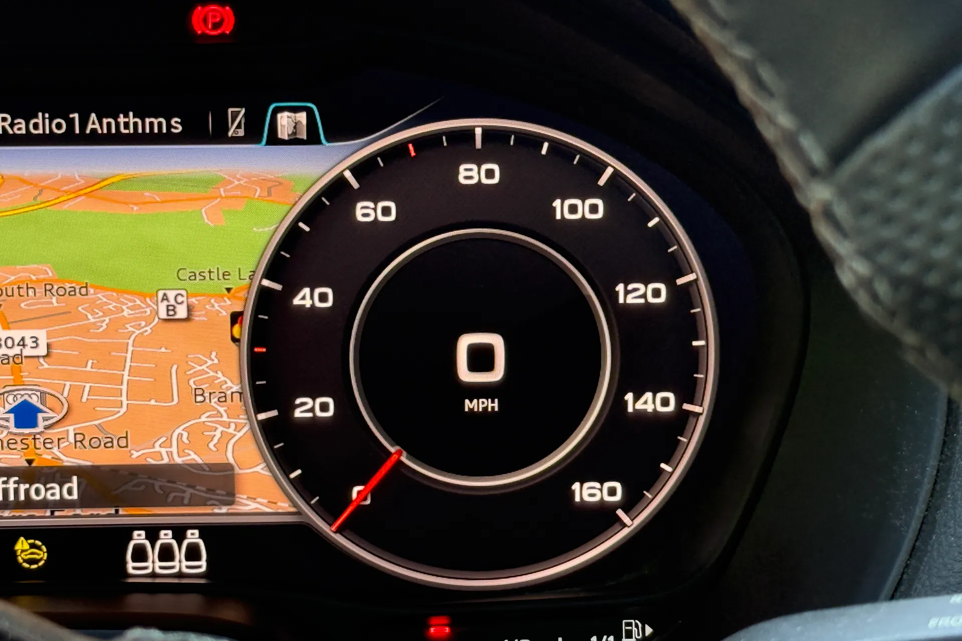 Audi Q2 thumbnail image number 15