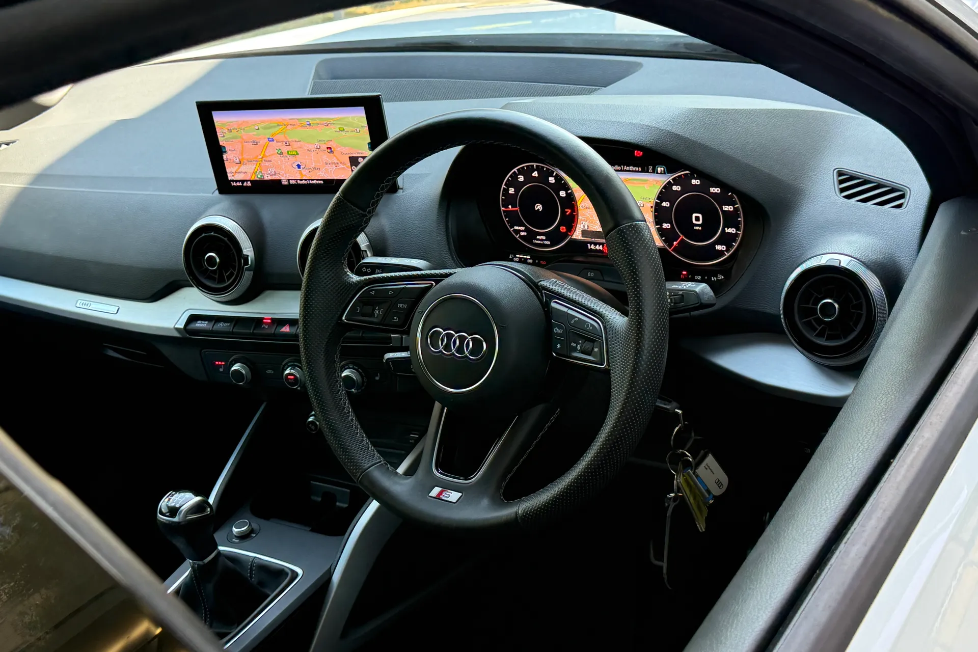 Audi Q2 thumbnail image number 42
