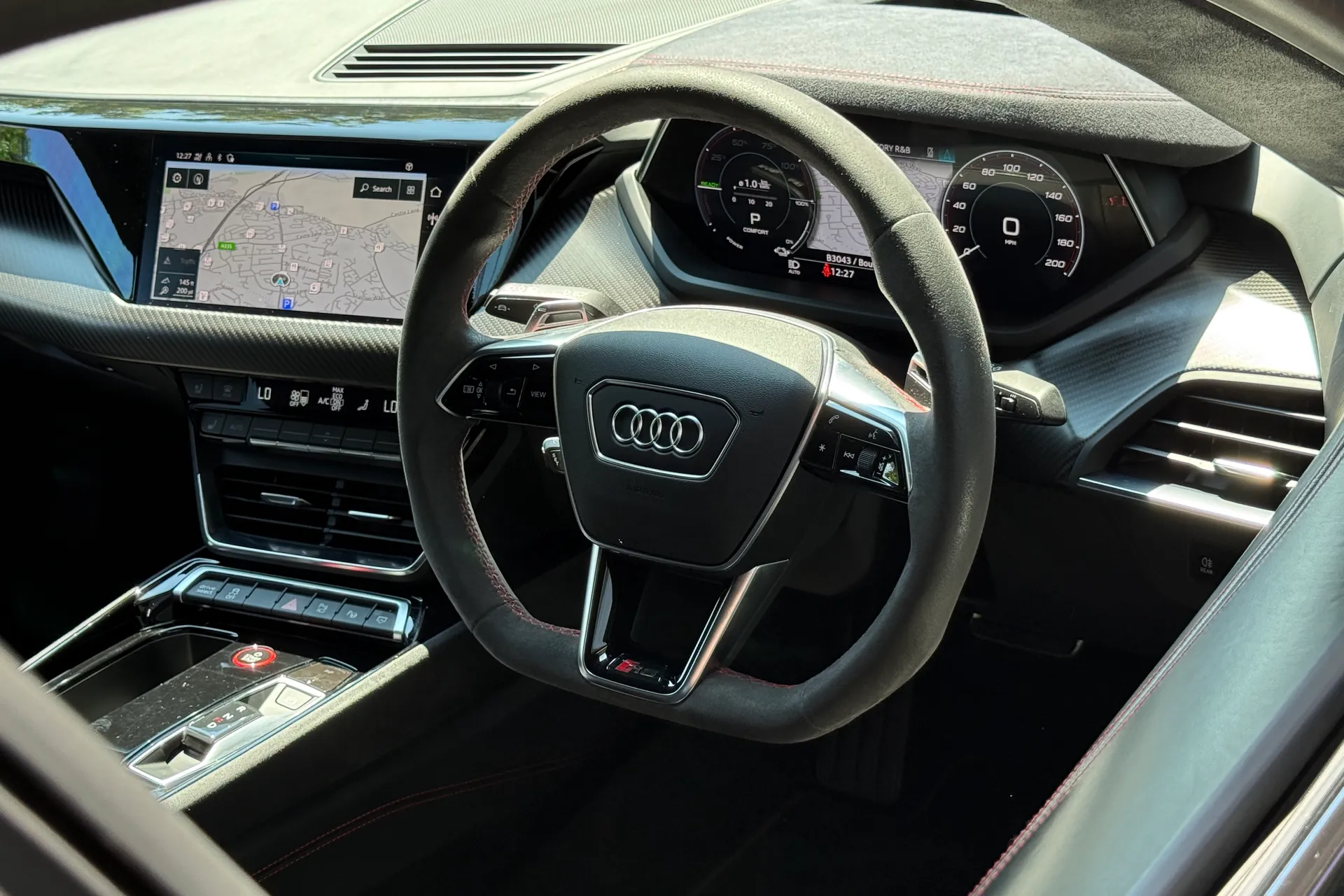 Audi RS e-tron GT thumbnail image number 34