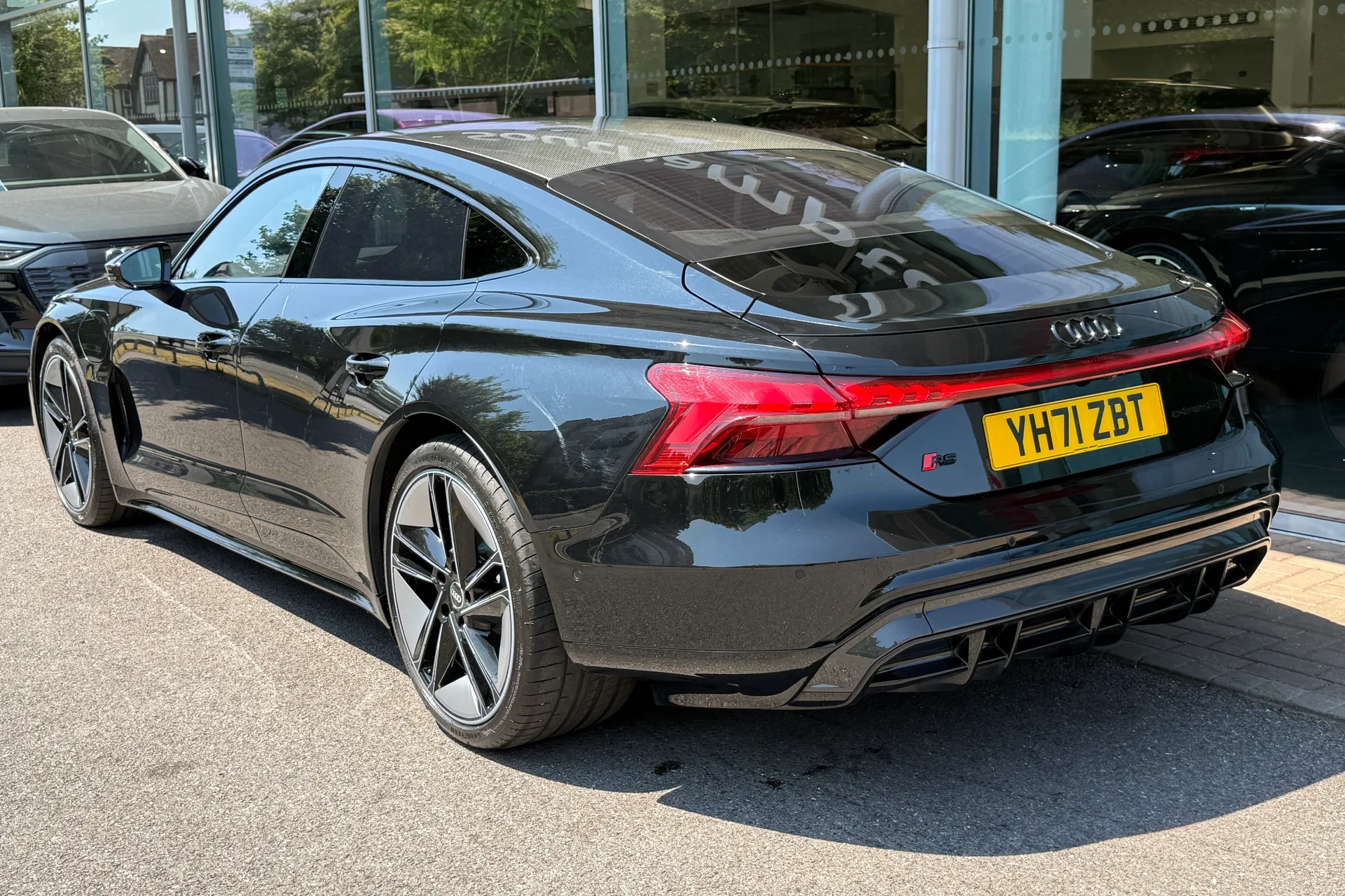 Audi RS e-tron GT thumbnail image number 49