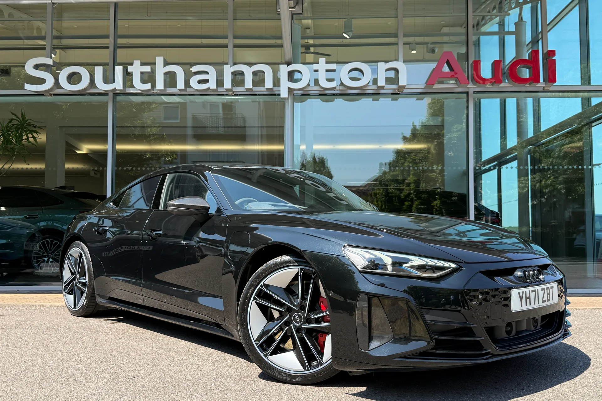 Audi RS e-tron GT focused image