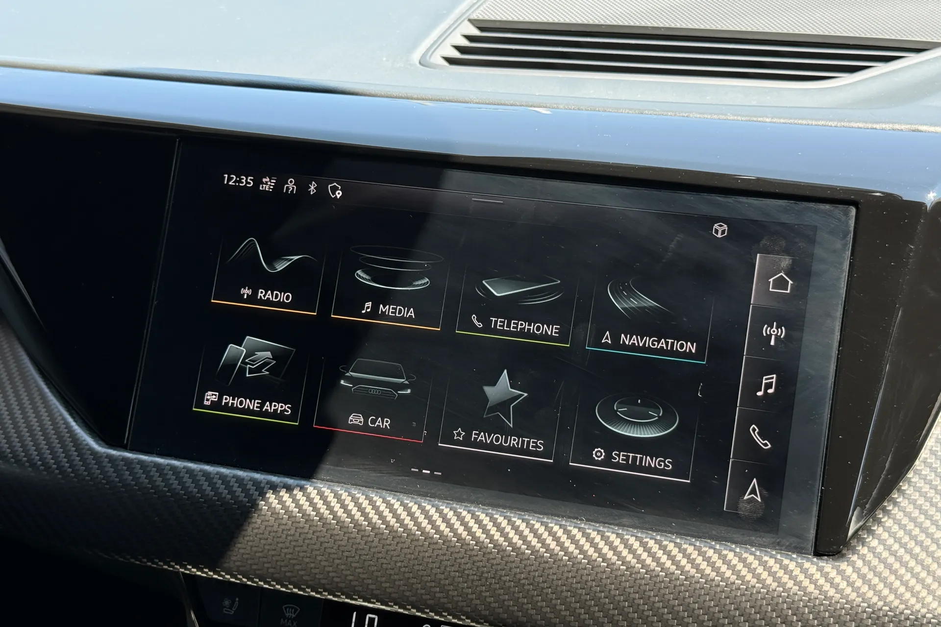 Audi RS e-tron GT thumbnail image number 67