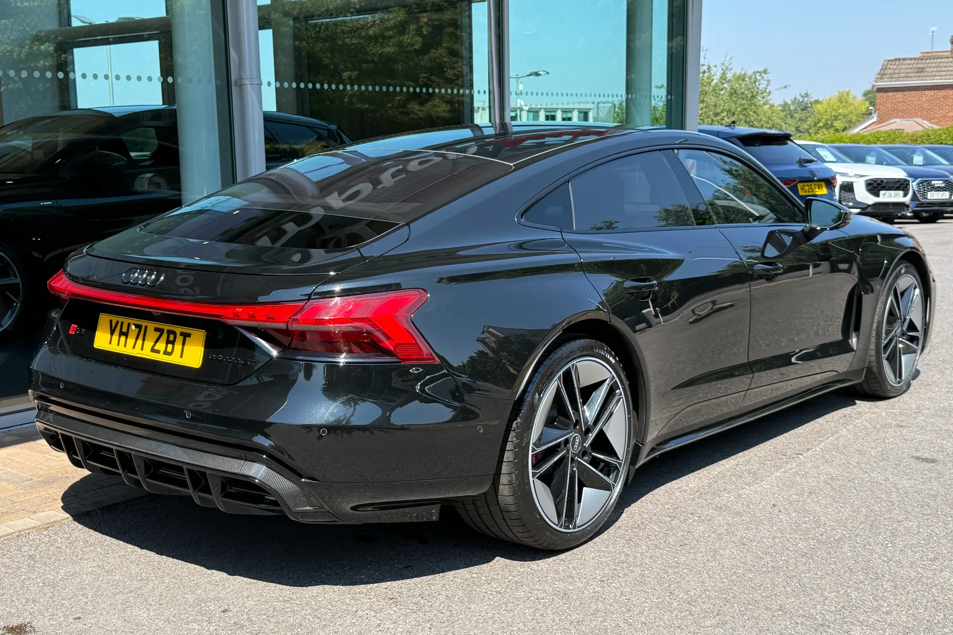 Audi RS e-tron GT thumbnail image number 62