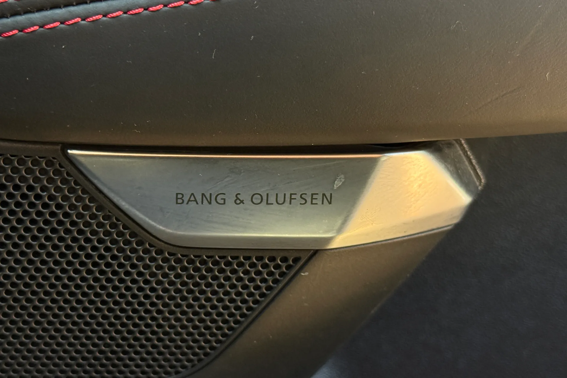 Audi RS e-tron GT thumbnail image number 28