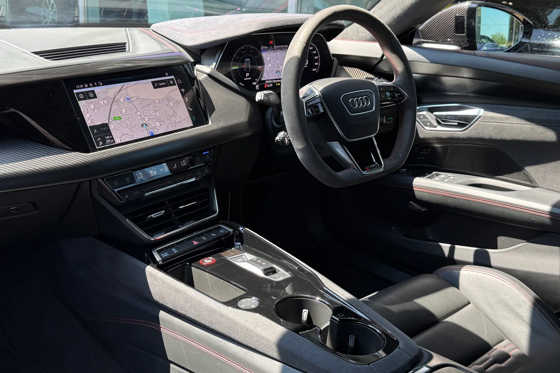 Audi RS e-tron GT thumbnail image number 54