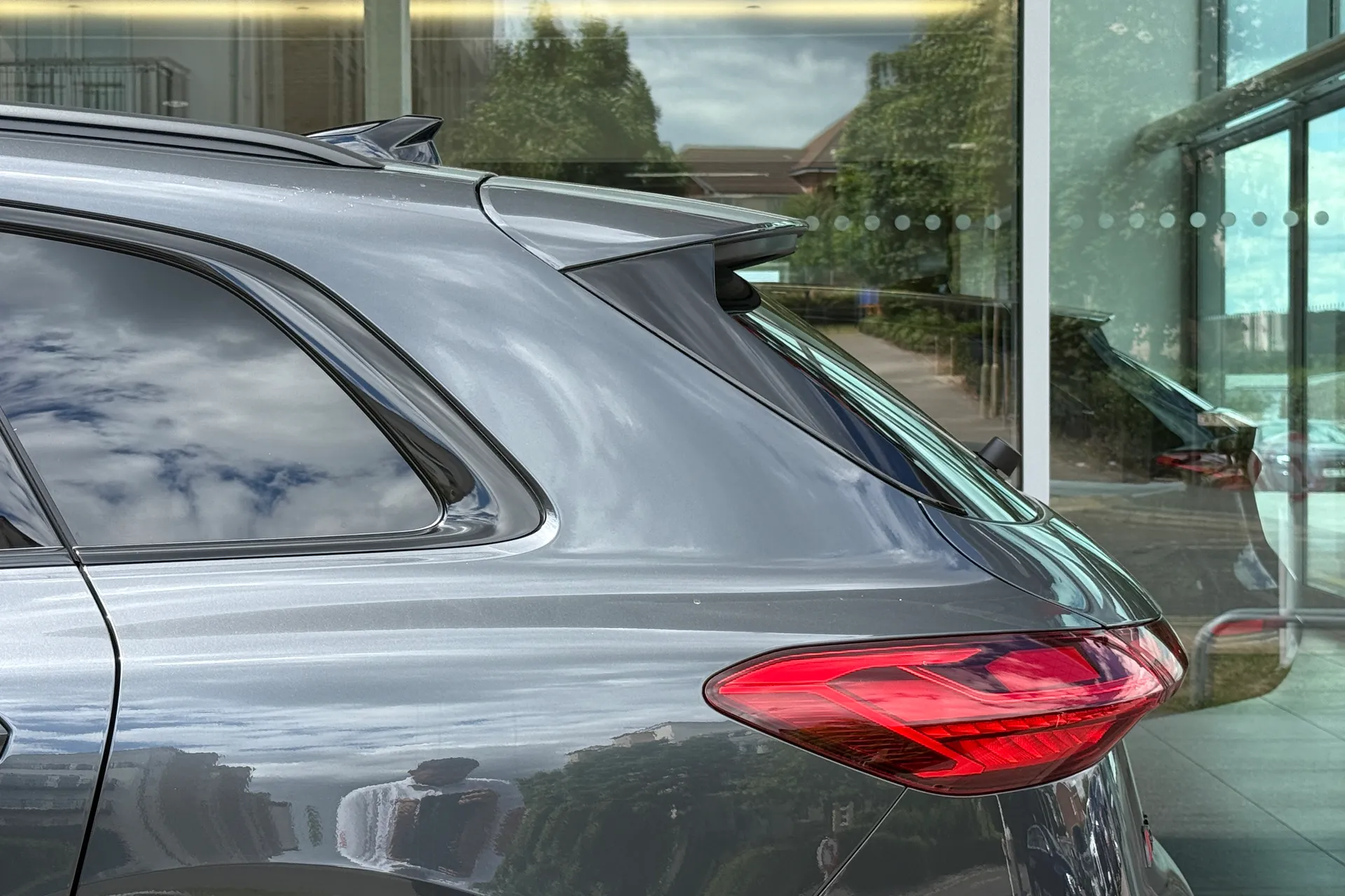 Audi Q5 thumbnail image number 48