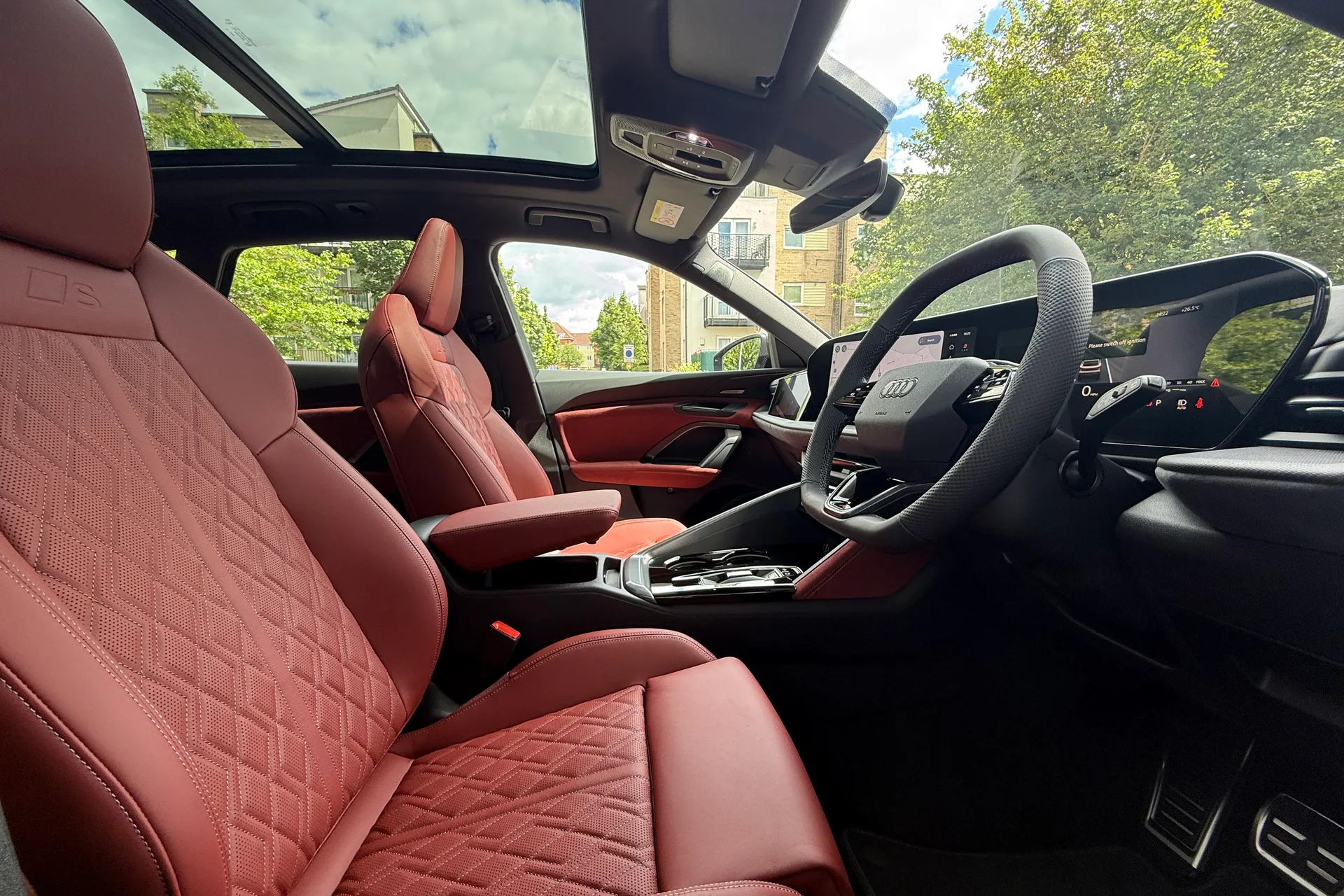 Audi Q5 thumbnail image number 28