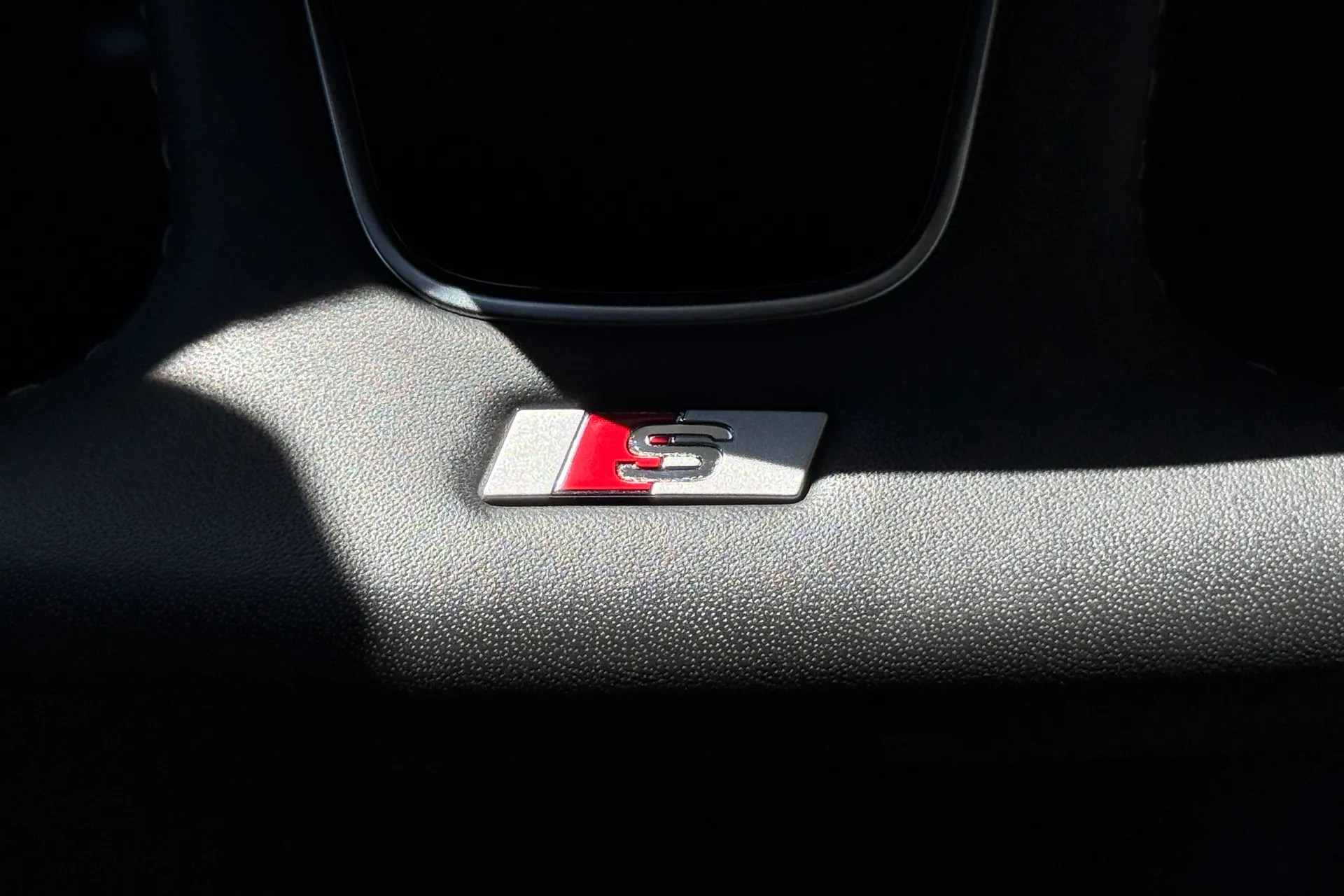 Audi A3 thumbnail image number 19