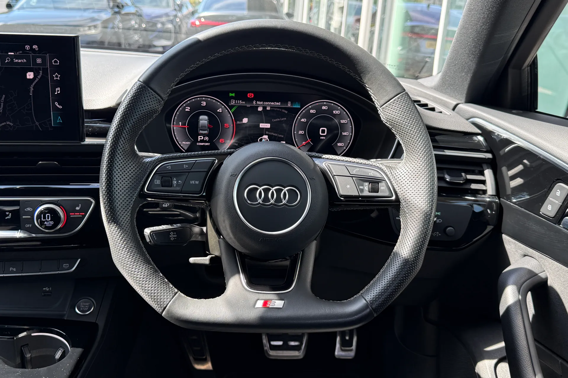 Audi A4 thumbnail image number 42