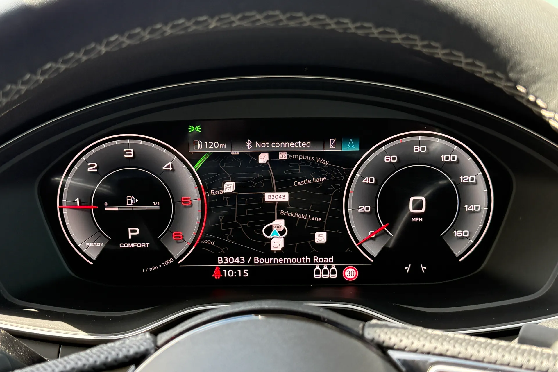 Audi A4 thumbnail image number 14